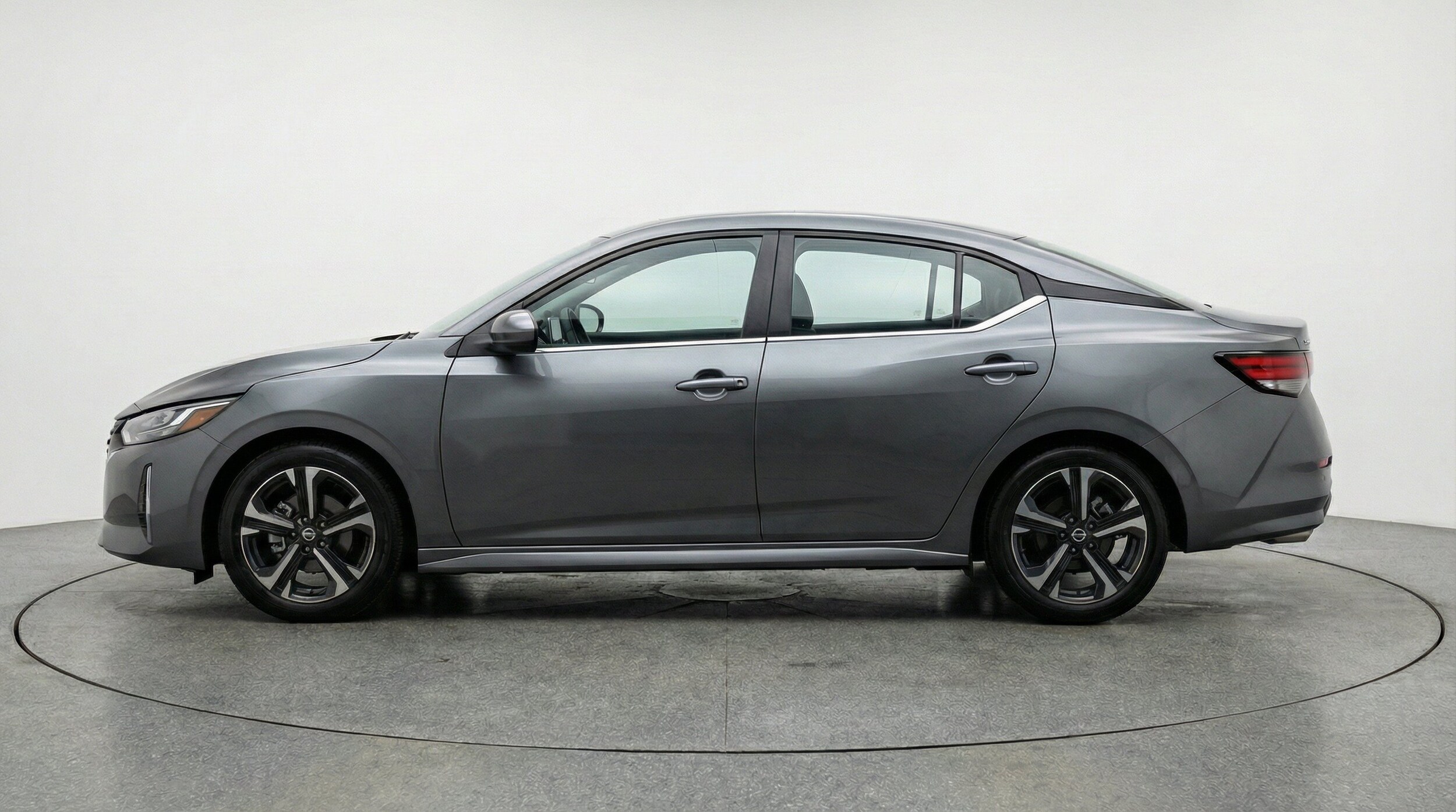 Thumbnail: 2025 Nissan Sentra - 5