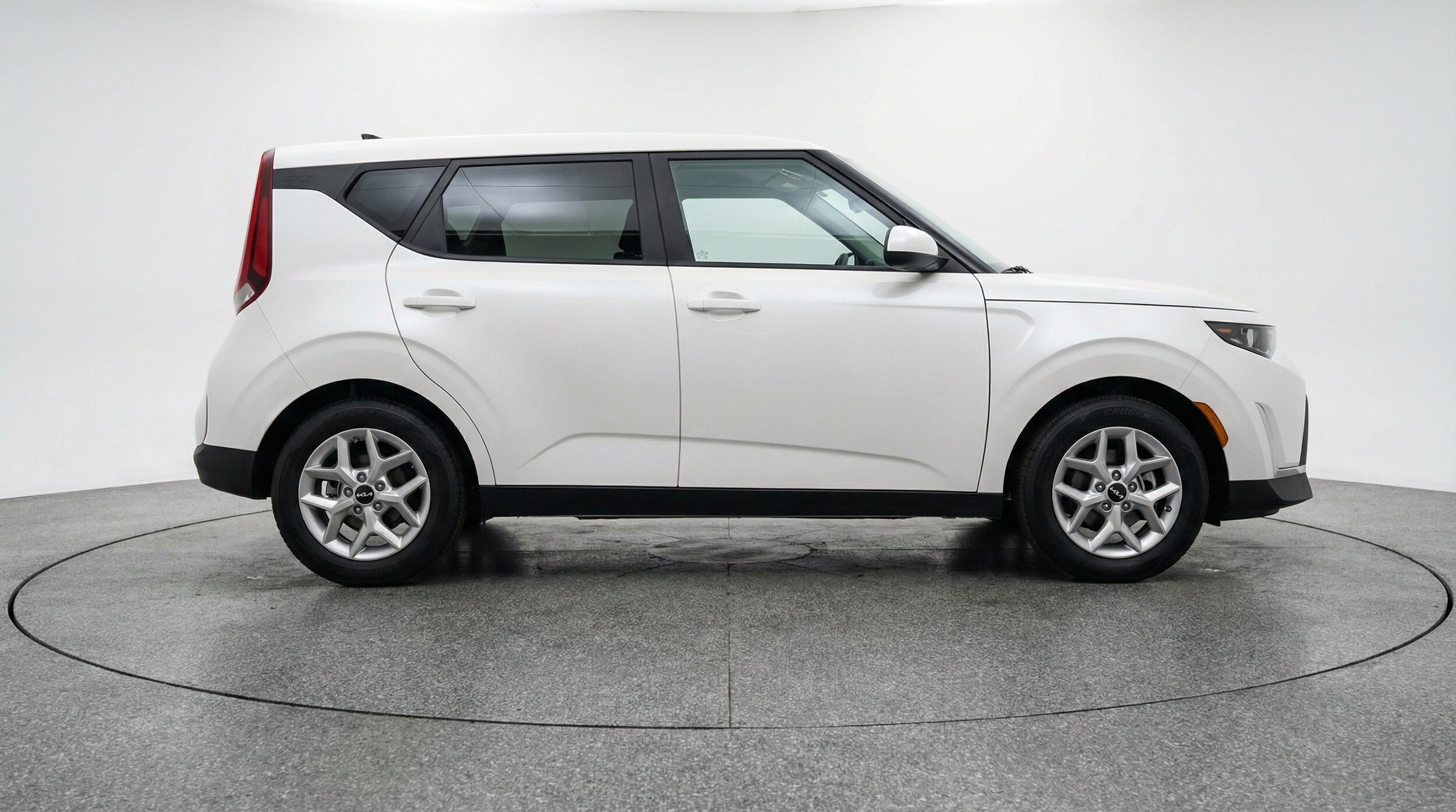 Thumbnail: 2025 Kia Soul - 11