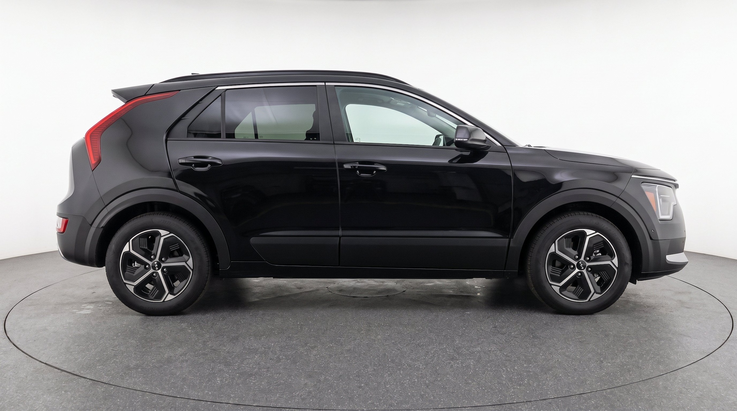 Thumbnail: 2026 Kia Niro - 11