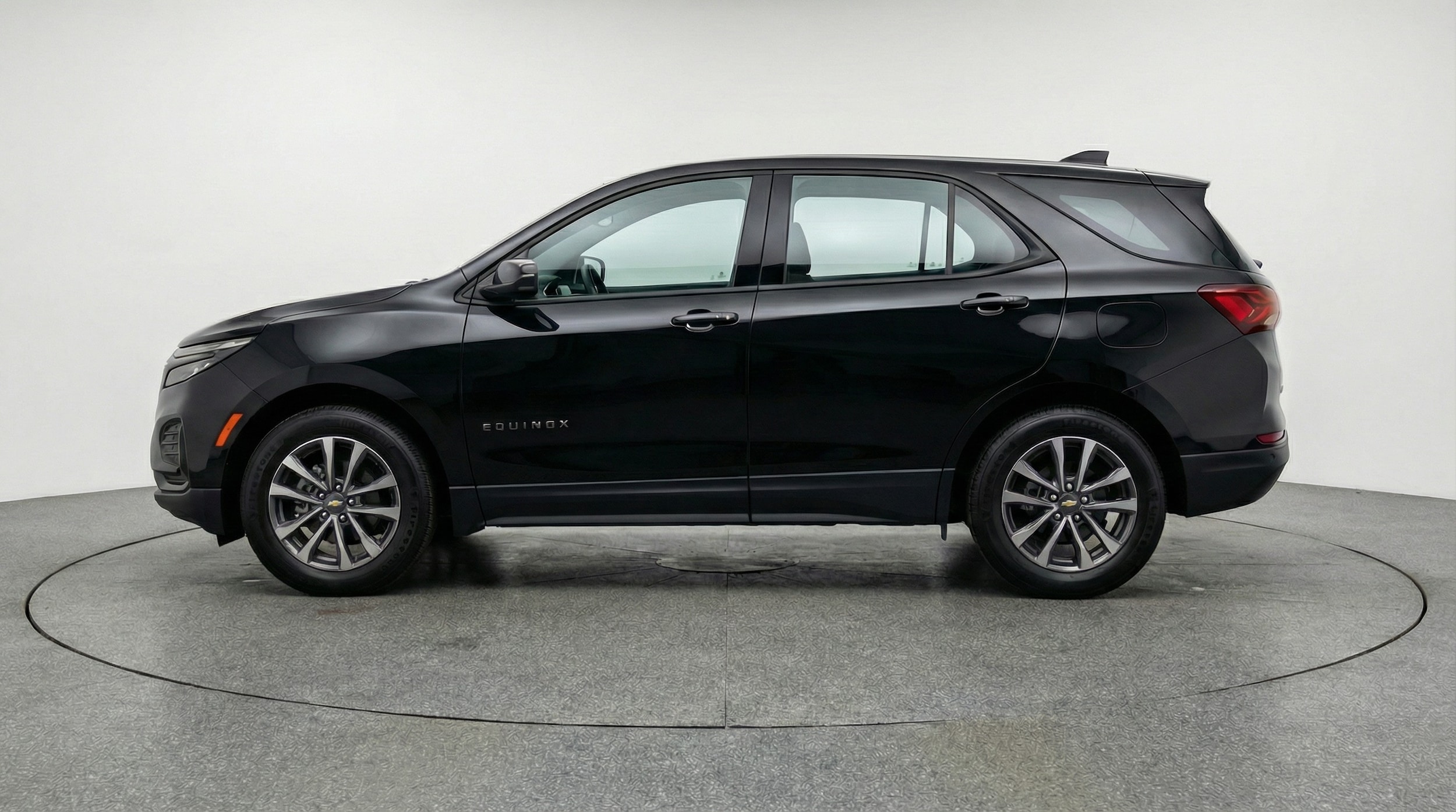 Thumbnail: 2025 Chevrolet Equinox - 4