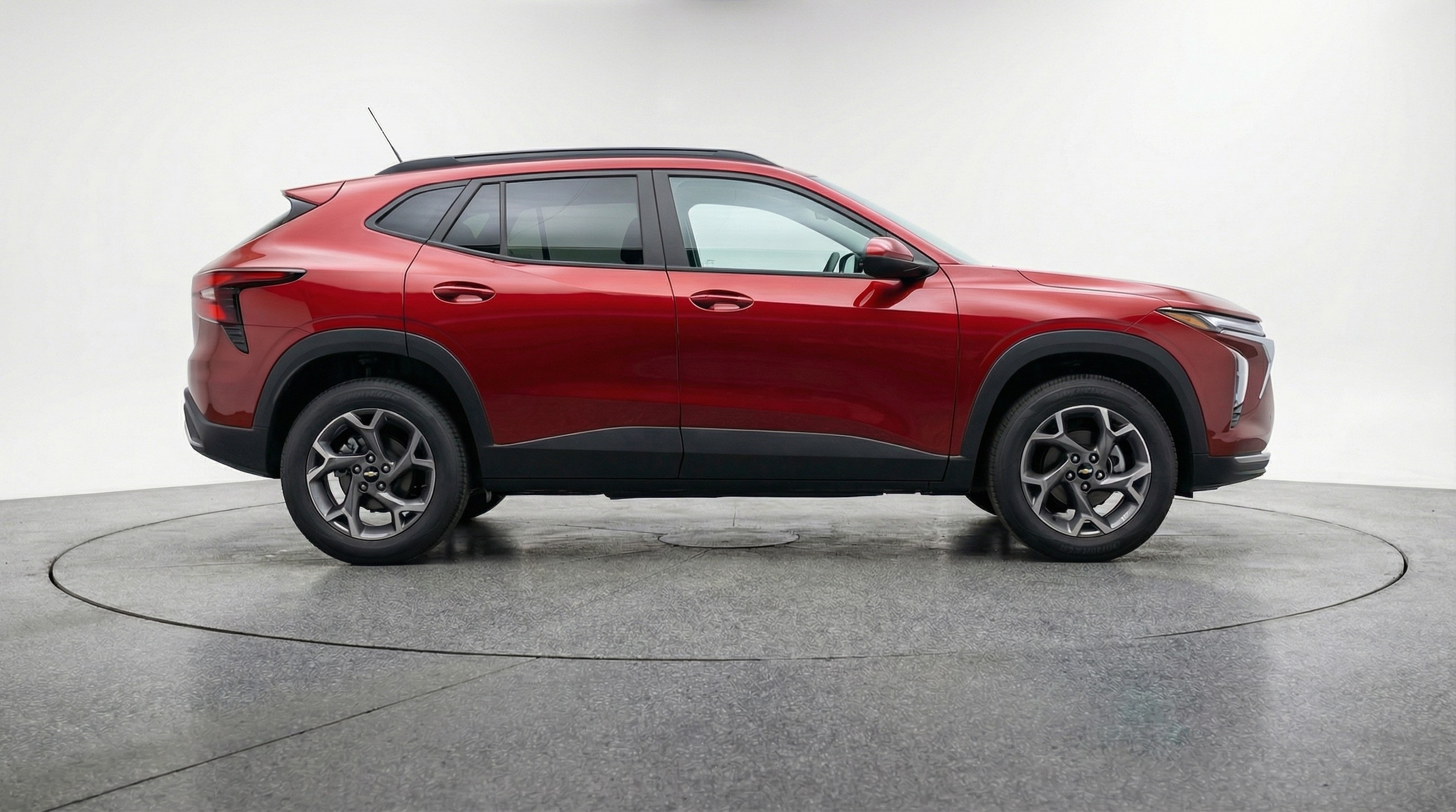 Thumbnail: 2025 Chevrolet Trax - 8