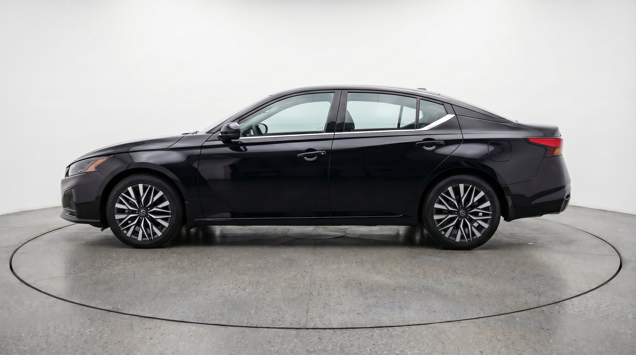 Thumbnail: 2026 Nissan Altima - 5