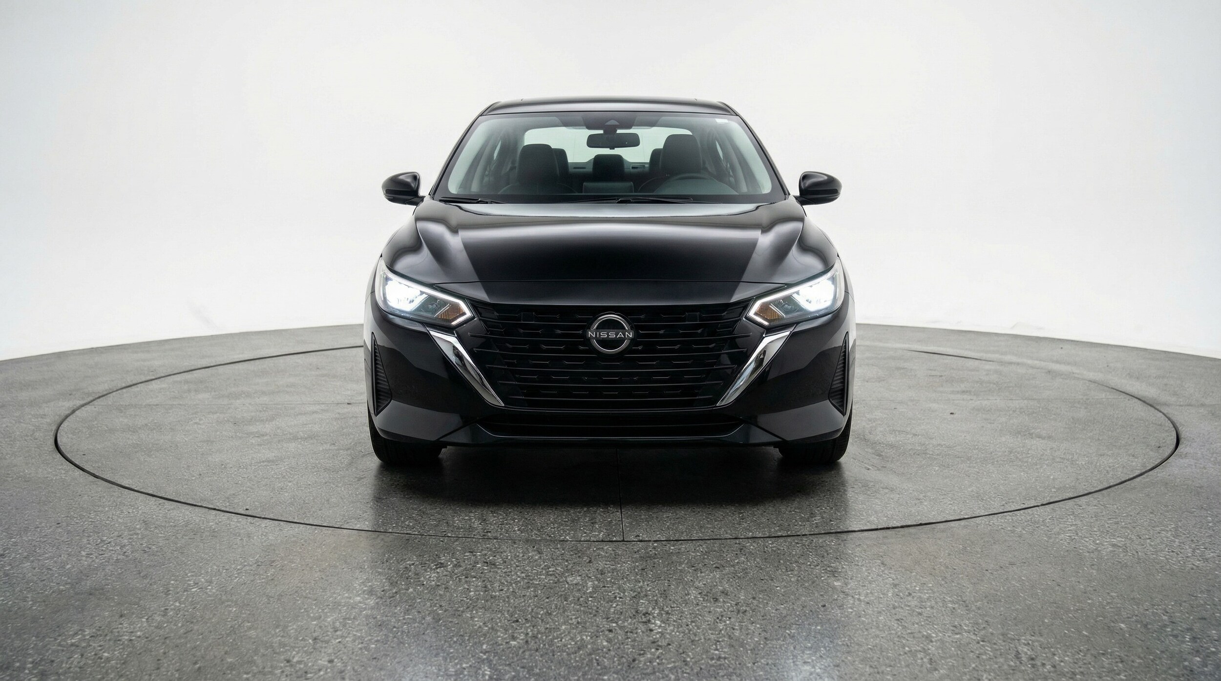 Thumbnail: 2025 Nissan Sentra - 2