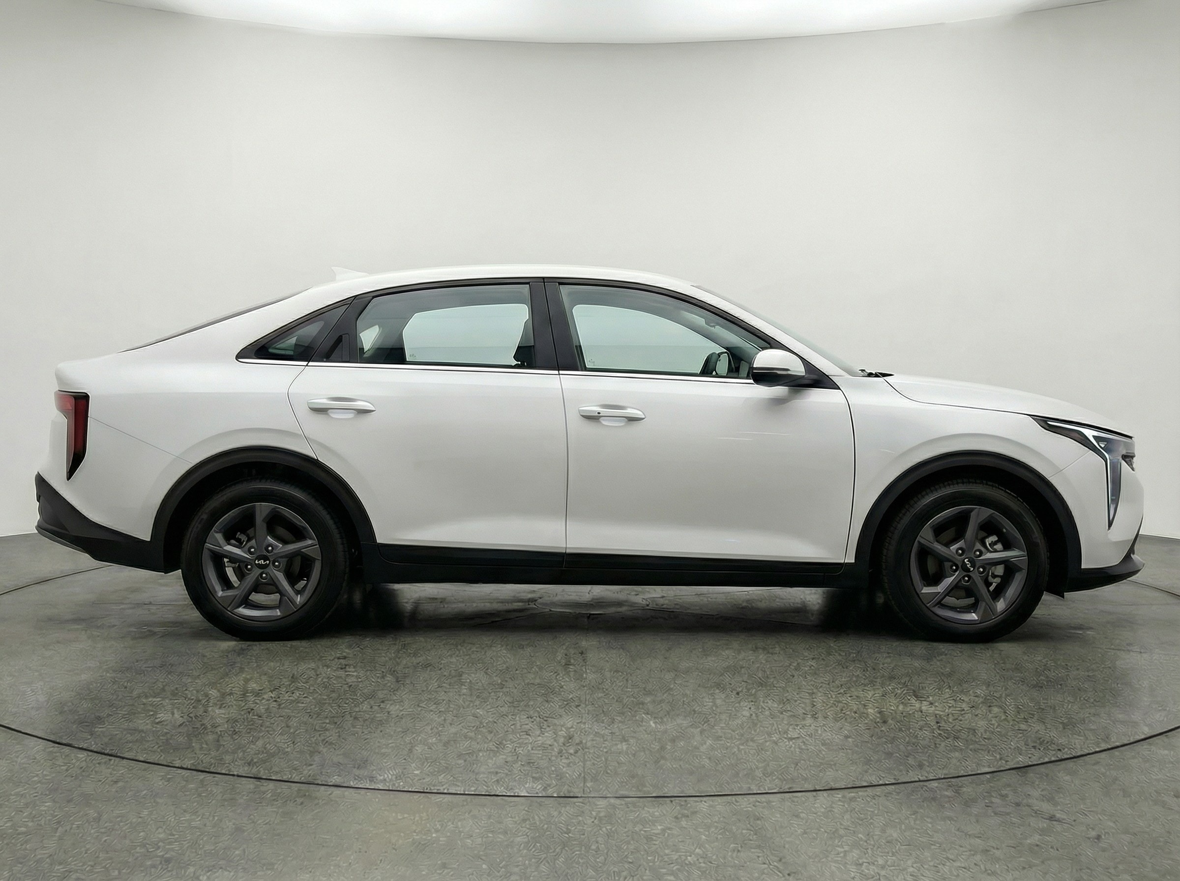 Thumbnail: 2025 Kia K4 - 8