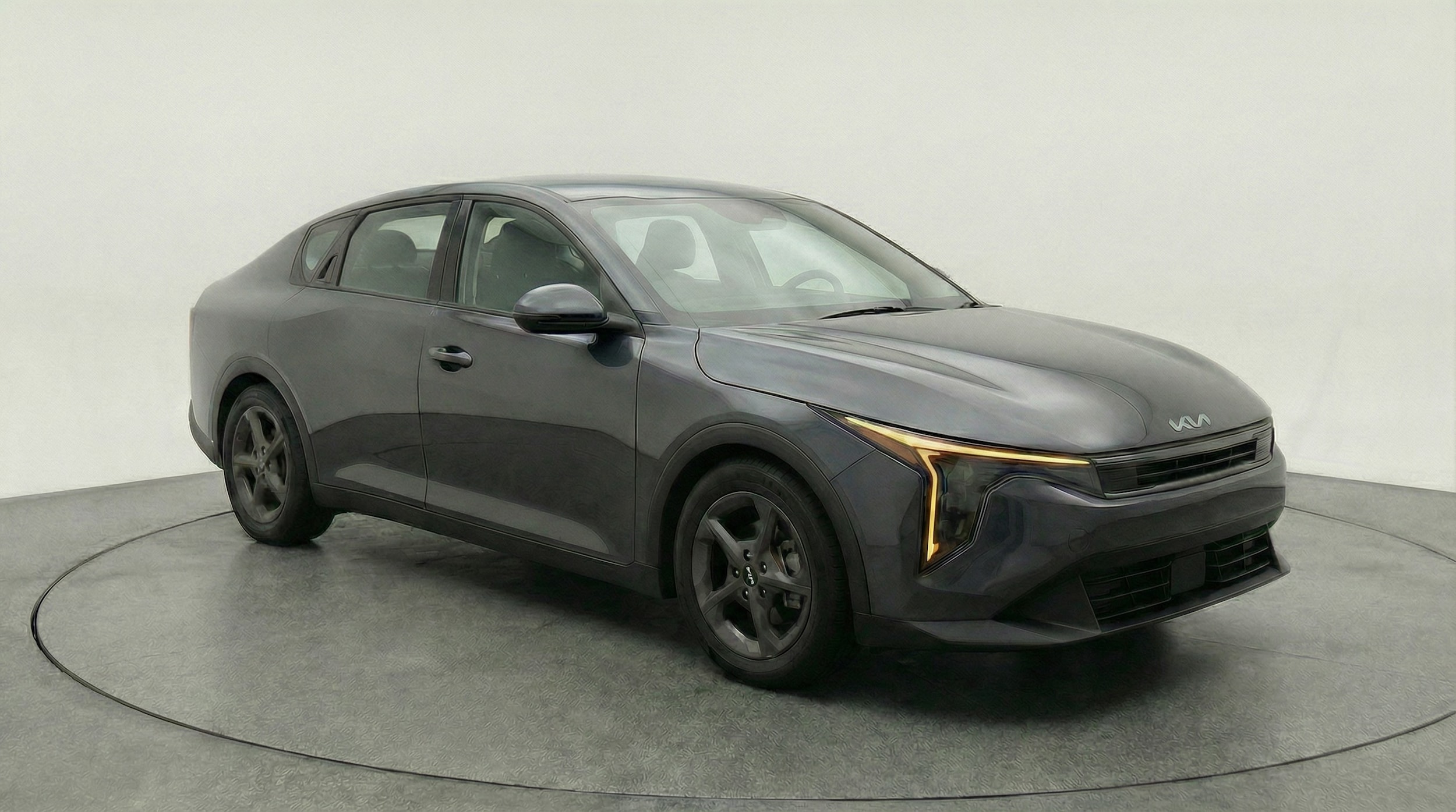 Thumbnail: 2025 Kia K4 - 1