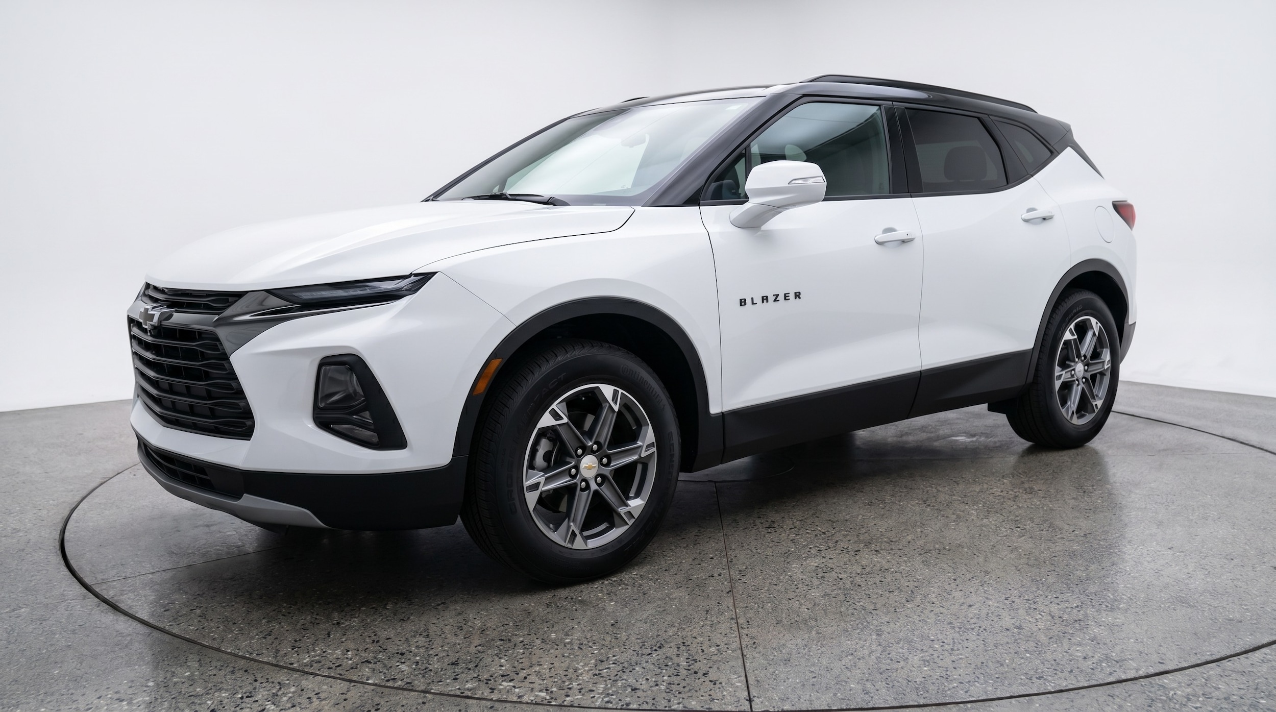 Thumbnail: 2025 Chevrolet Blazer - 3