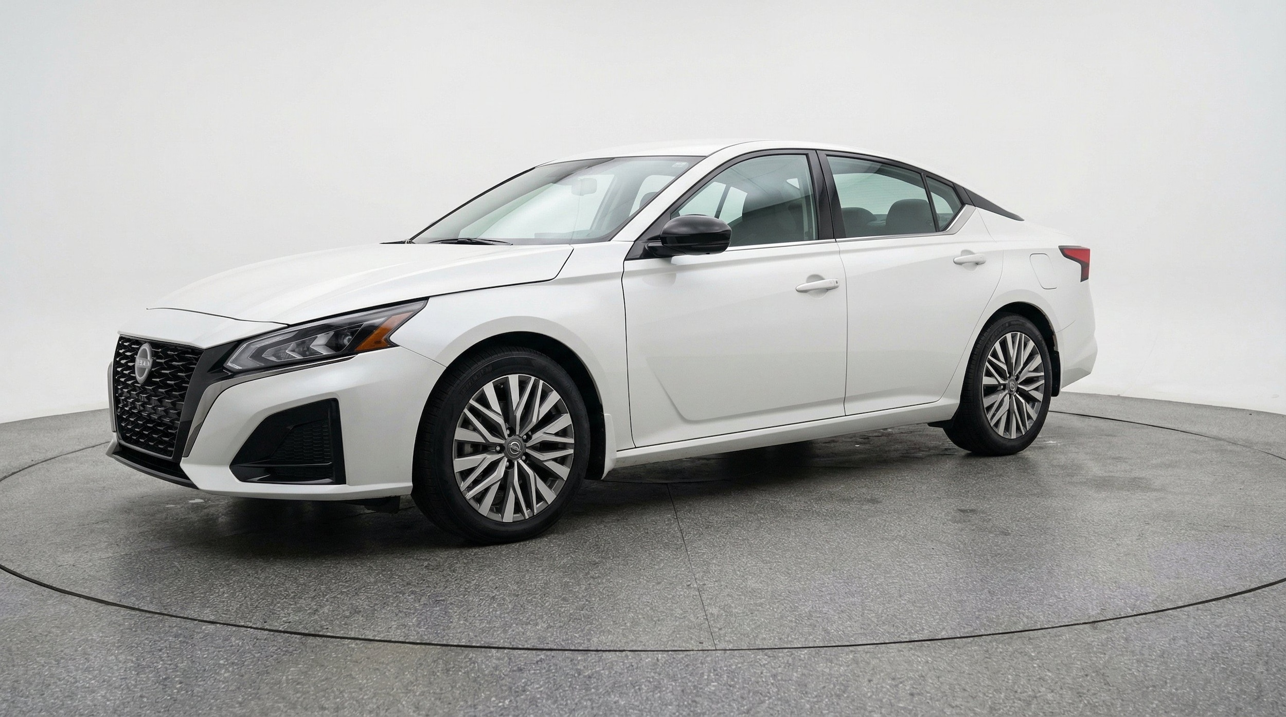 Thumbnail: 2026 Nissan Altima - 3