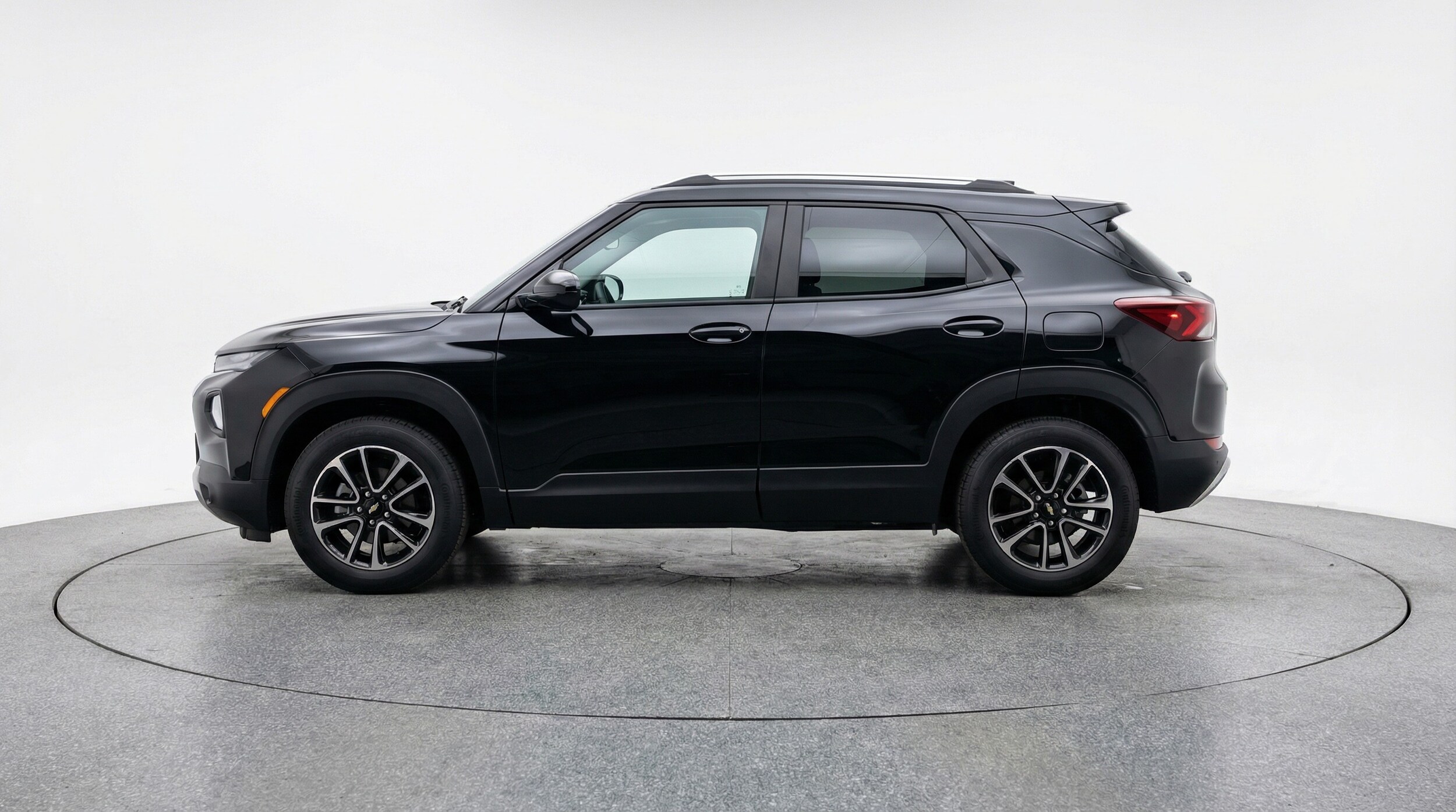 Thumbnail: 2025 Chevrolet TrailBlazer - 4