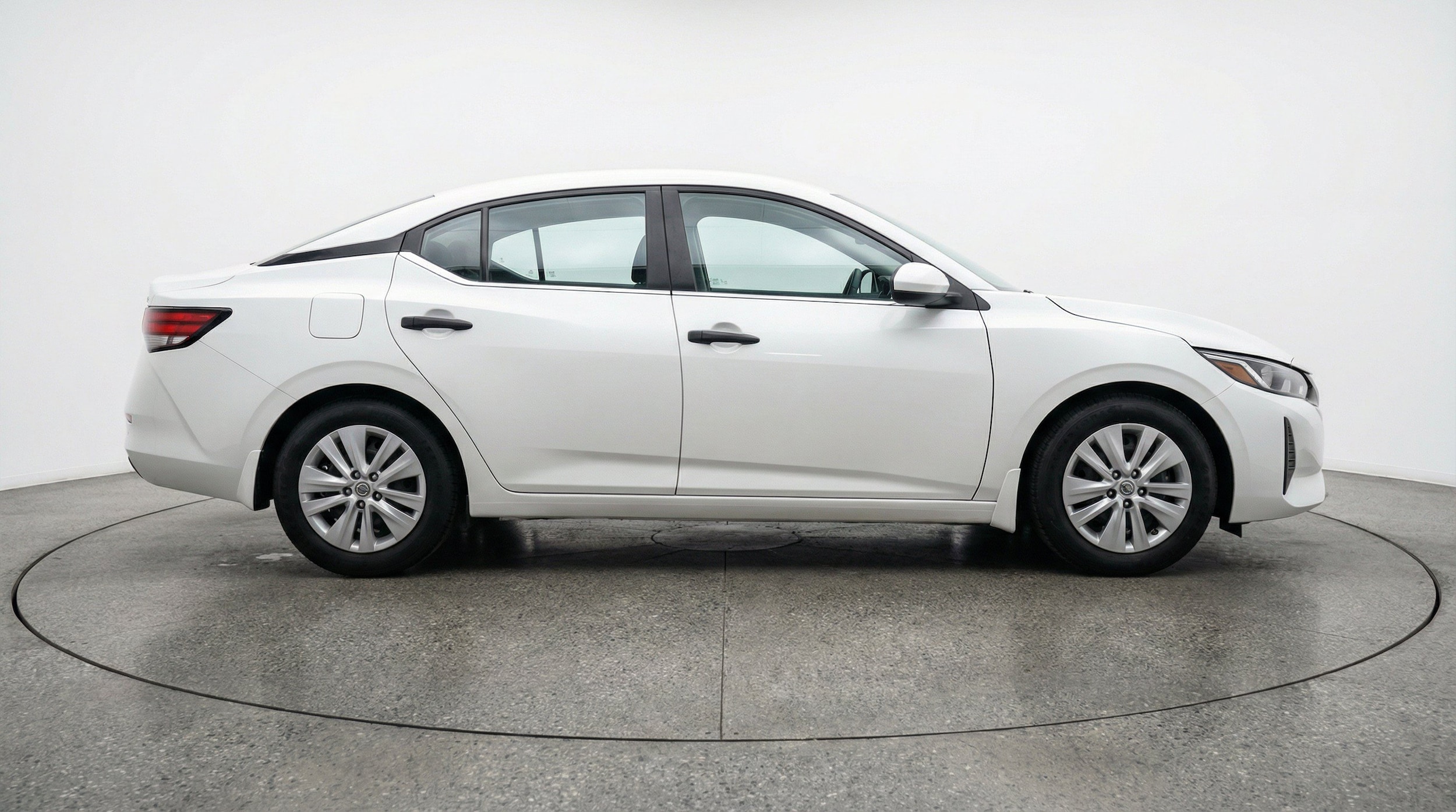 Thumbnail: 2025 Nissan Sentra - 11