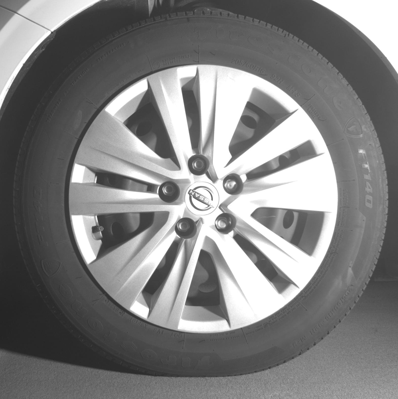 Thumbnail: 2025 Nissan Sentra - 9