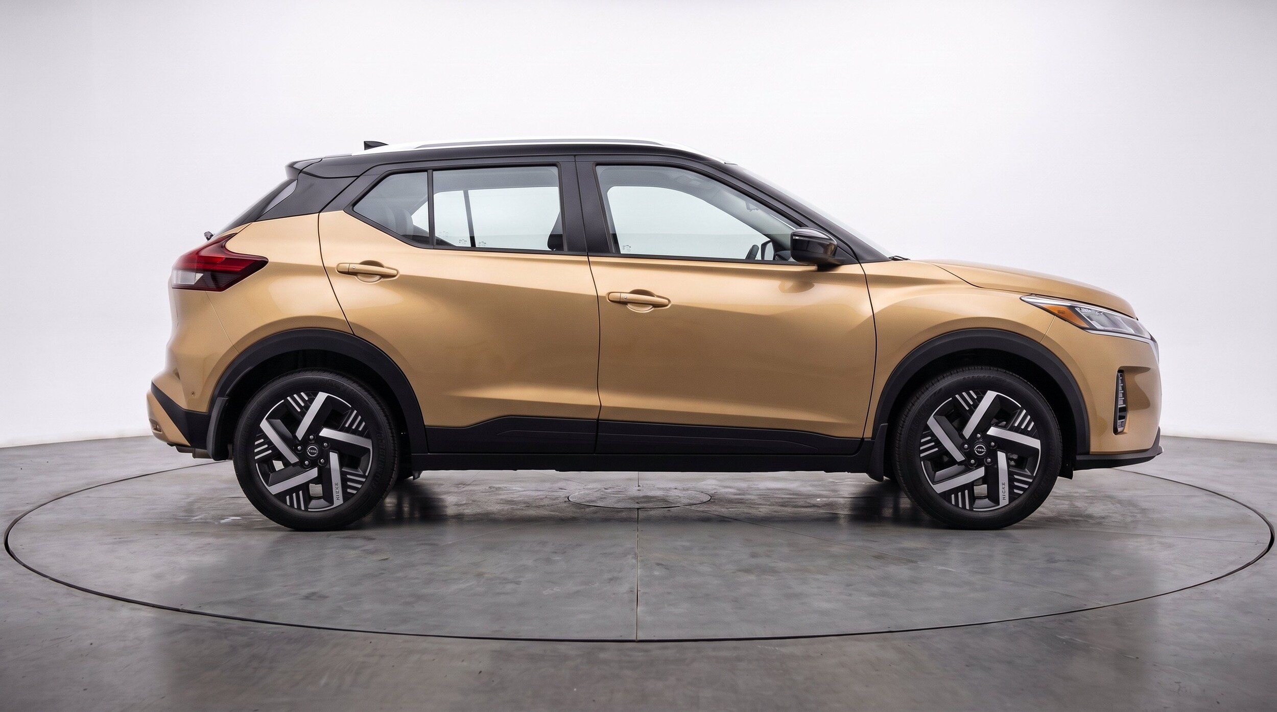 Thumbnail: 2026 Nissan Kicks - 11
