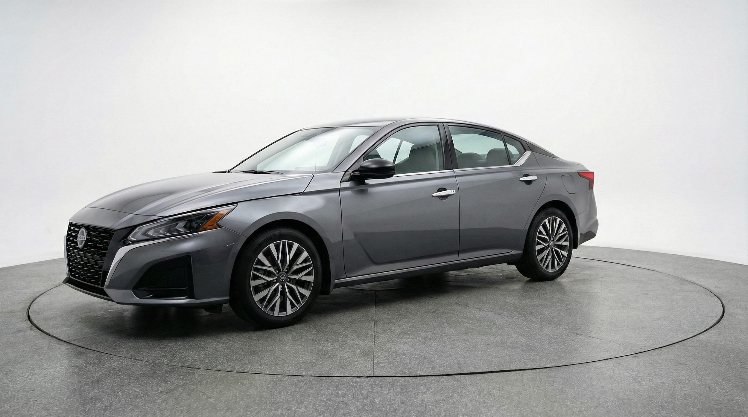 Thumbnail: 2025 Nissan Altima - 3