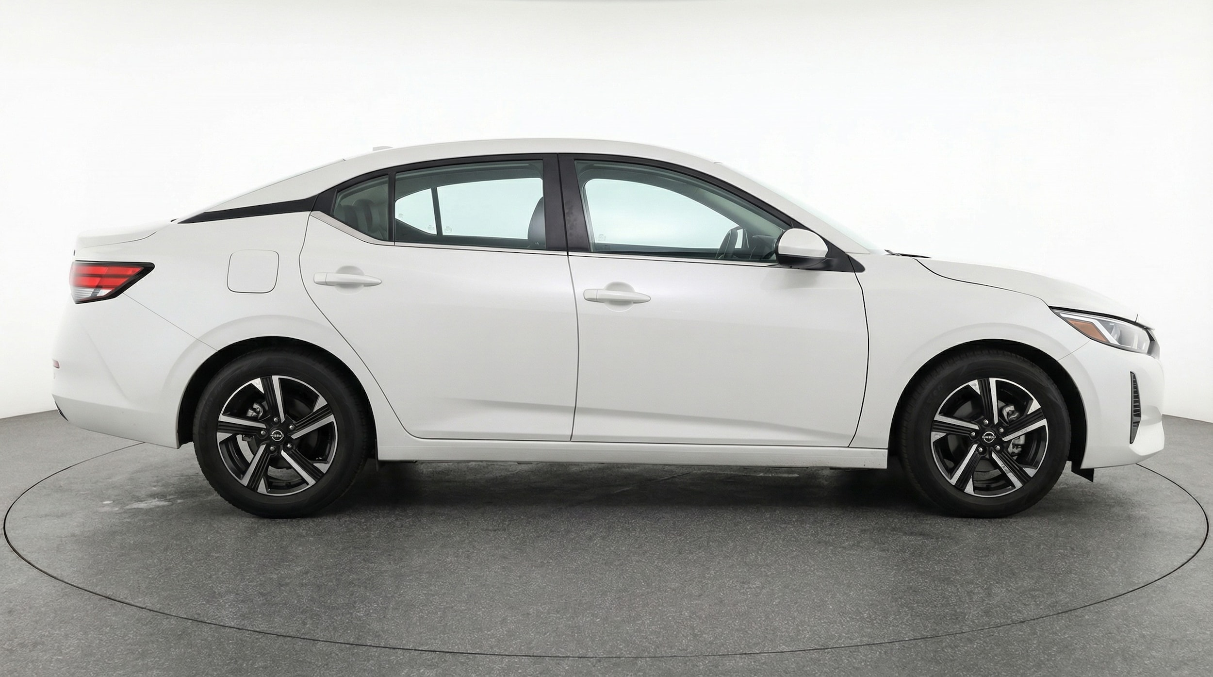 Thumbnail: 2025 Nissan Sentra - 8