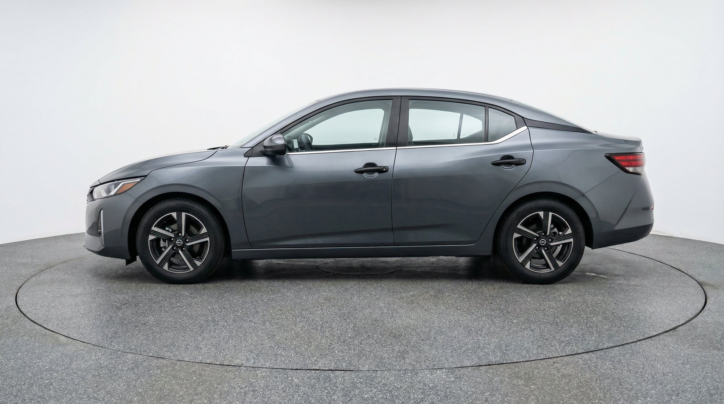 Thumbnail: 2025 Nissan Sentra - 5
