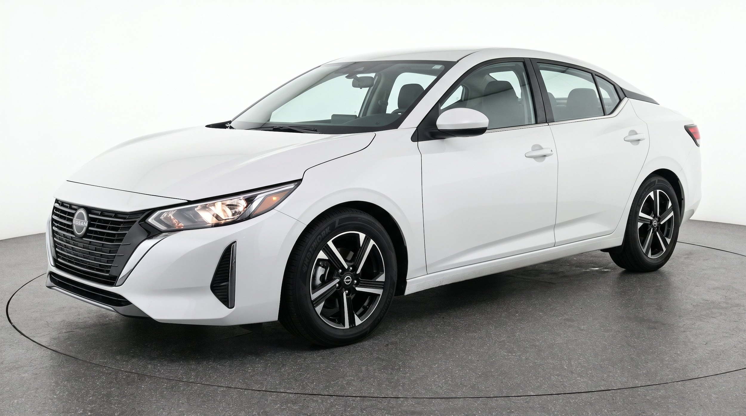 Thumbnail: 2025 Nissan Sentra - 3