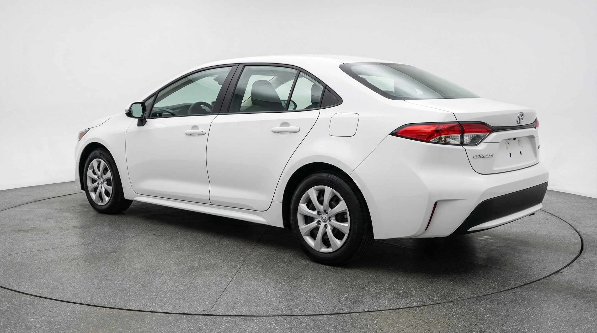 Thumbnail: 2025 Toyota Corolla - 5