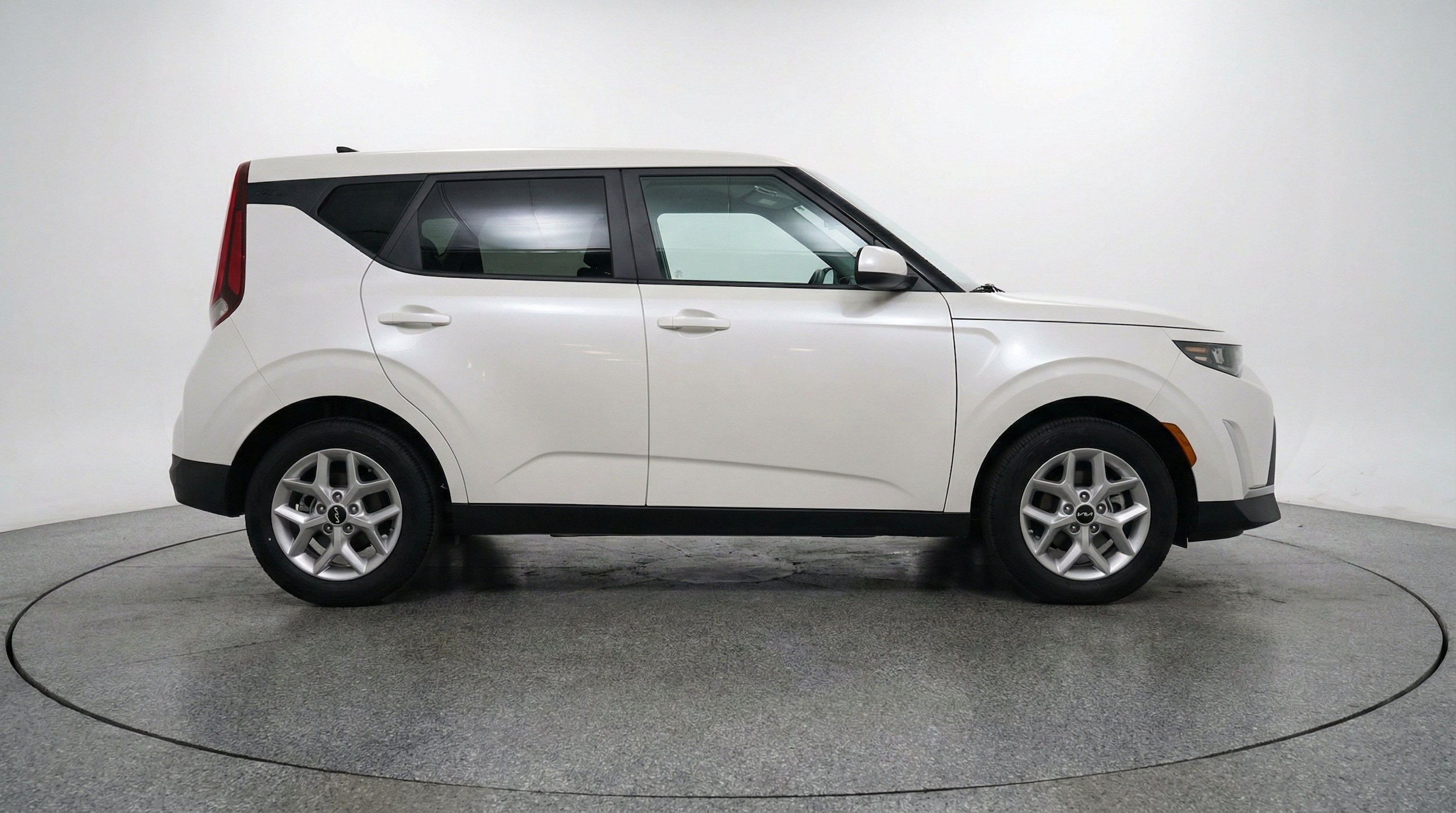 Thumbnail: 2025 Kia Soul - 11