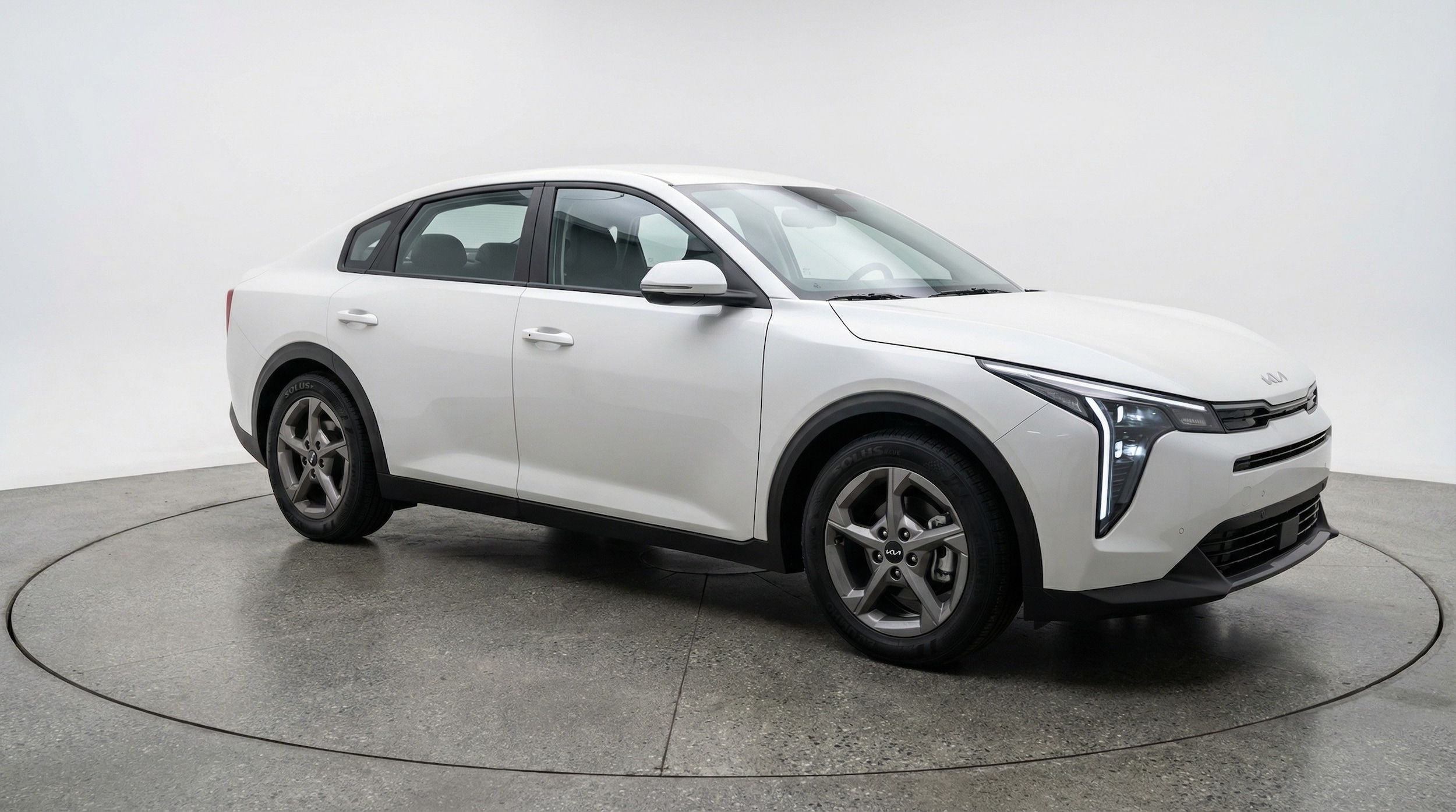 Thumbnail: 2025 Kia K4 - 1