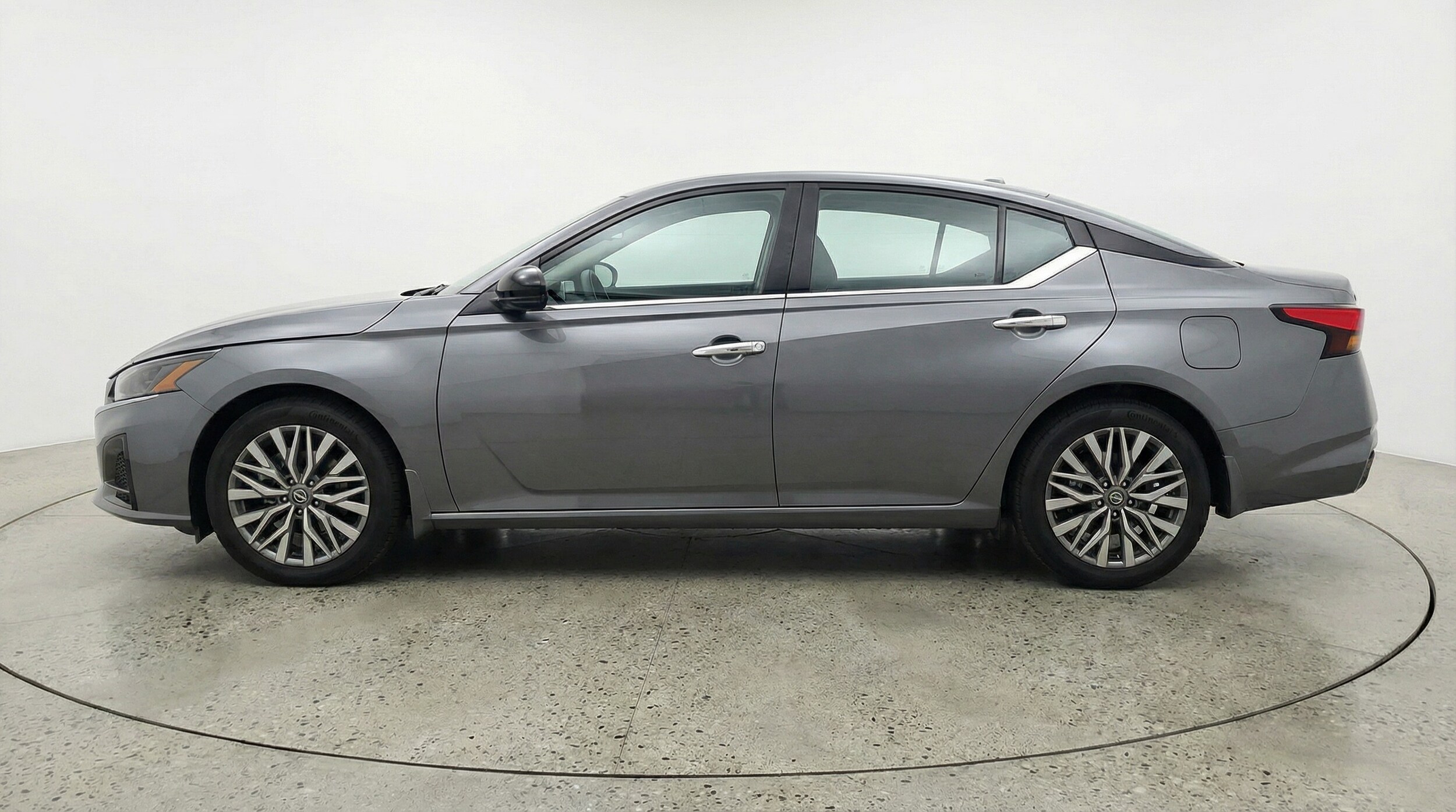 Thumbnail: 2025 Nissan Altima - 4