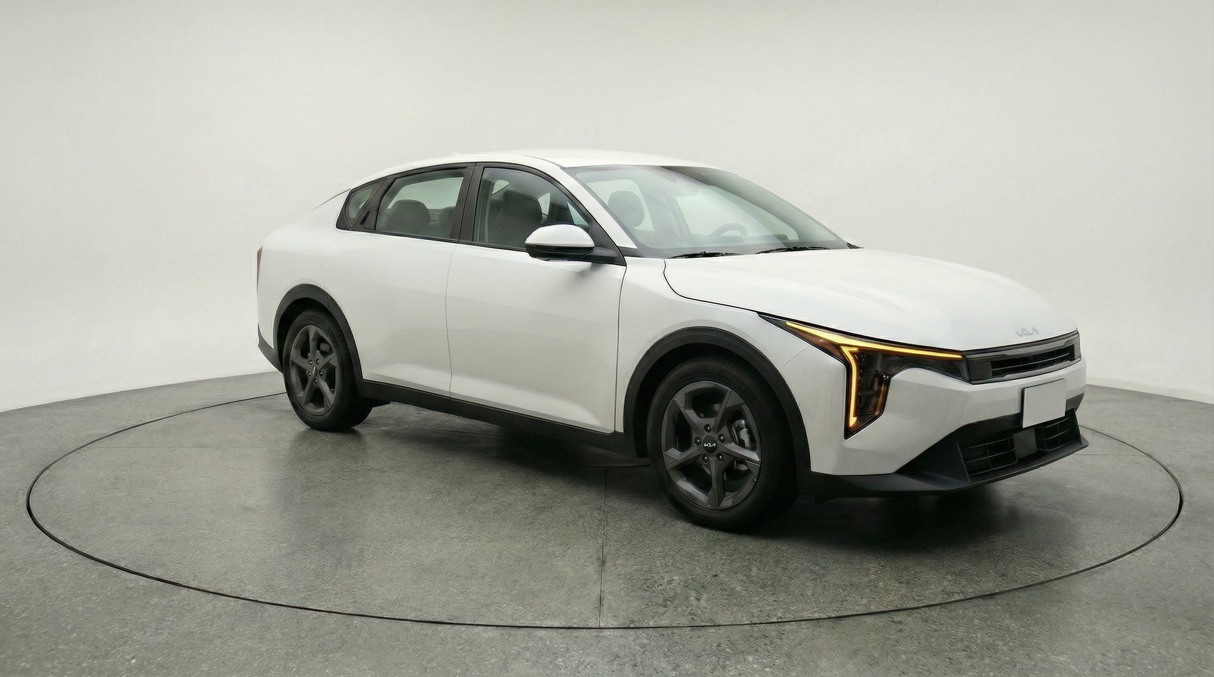 Thumbnail: 2025 Kia K4 - 1