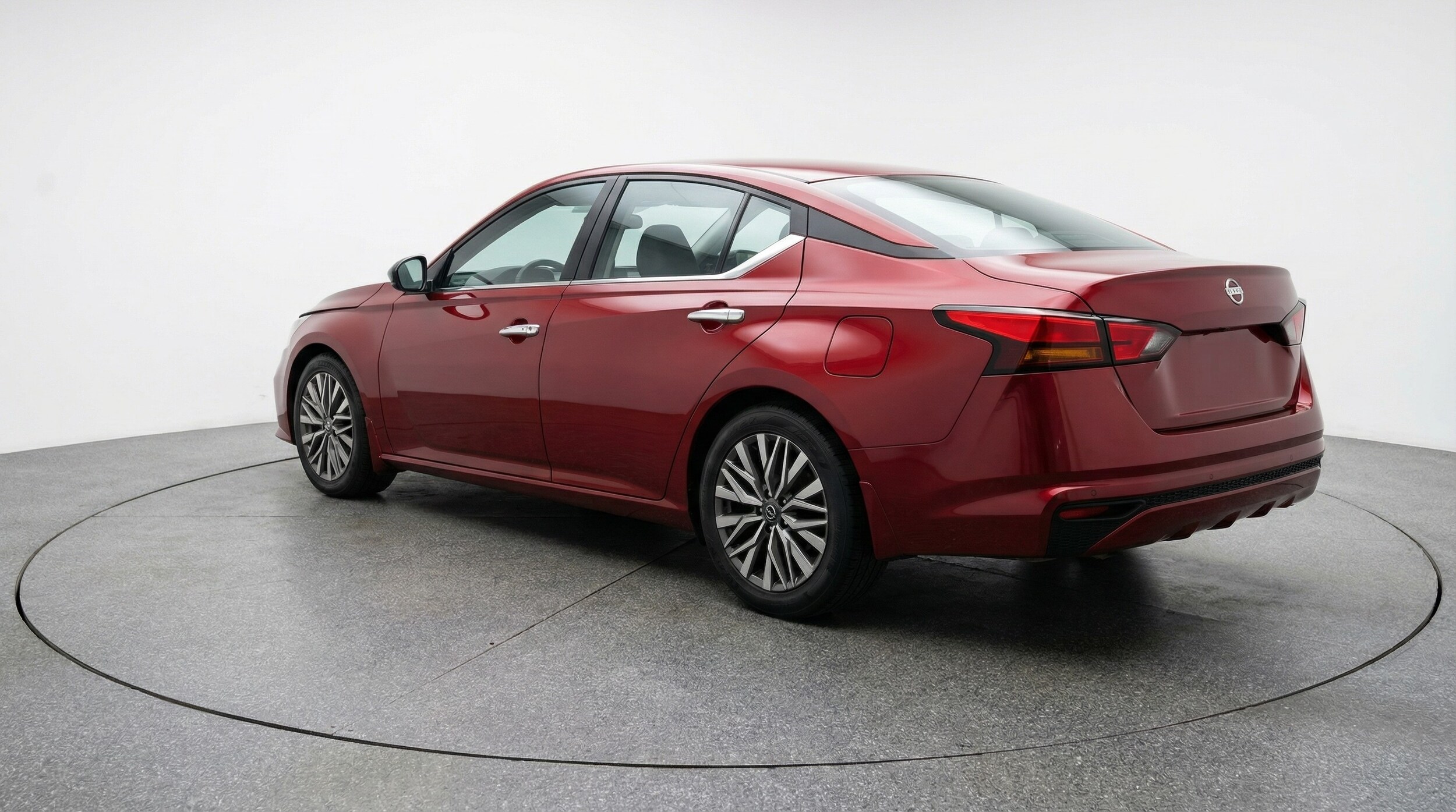 Thumbnail: 2025 Nissan Altima - 5