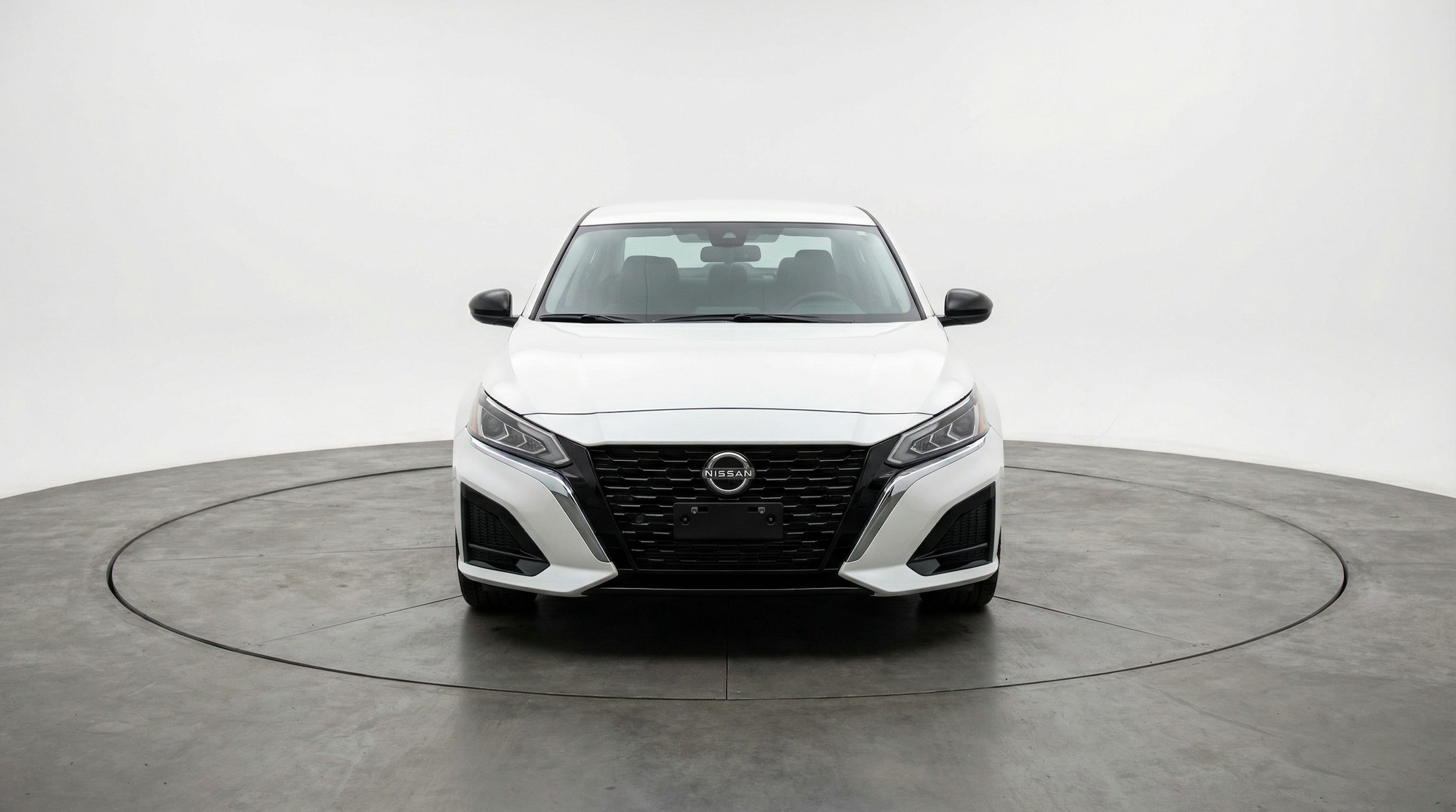 Thumbnail: 2025 Nissan Altima - 2