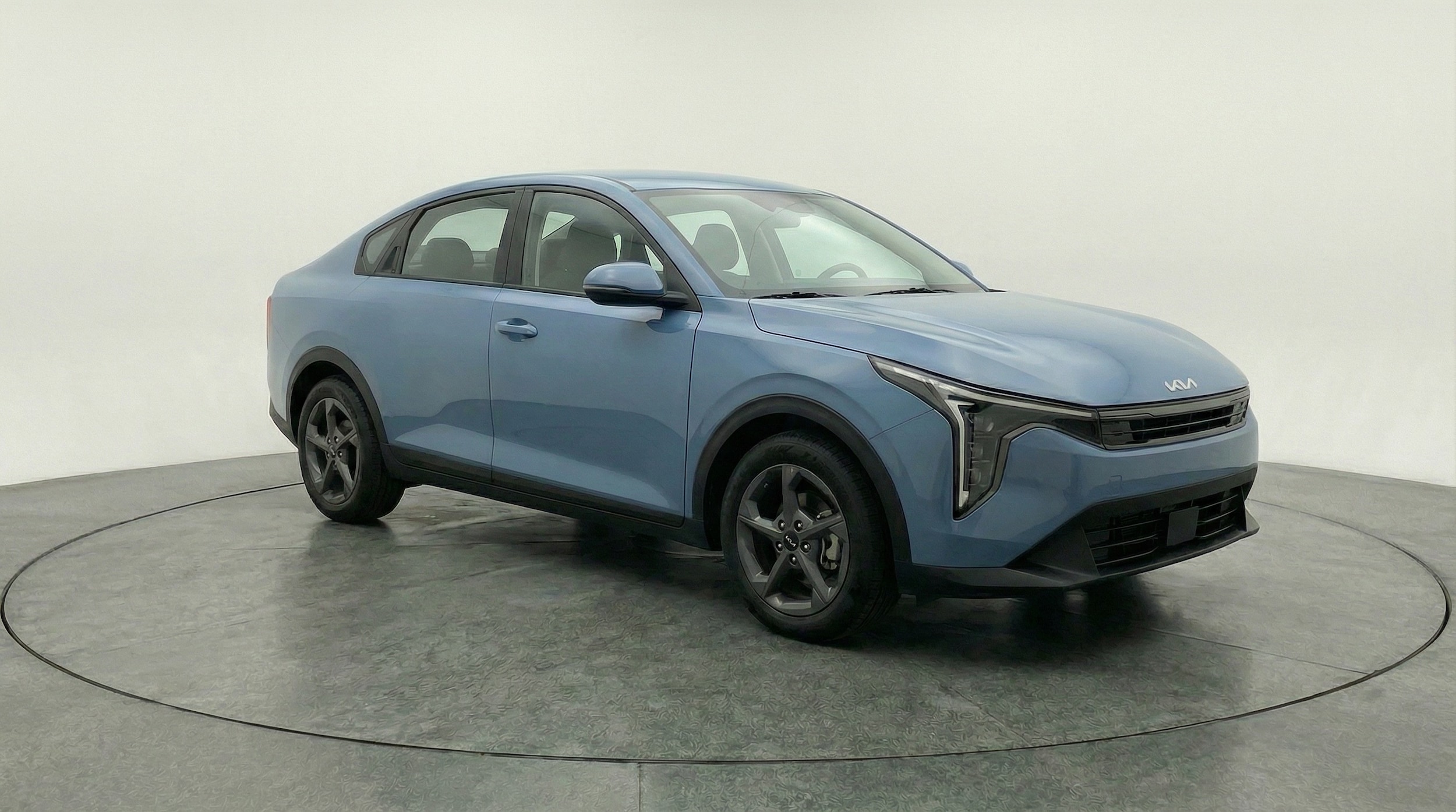 Thumbnail: 2025 Kia K4 - 1