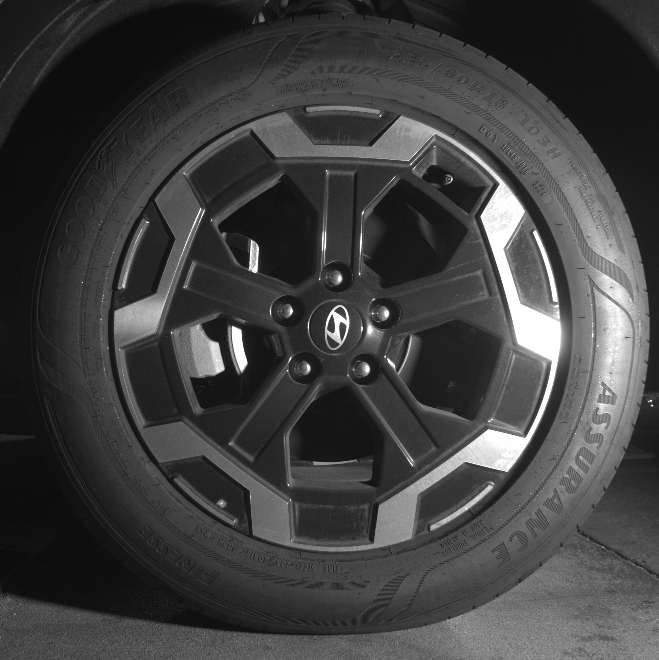 Thumbnail: 2025 Hyundai Santa Fe - 9