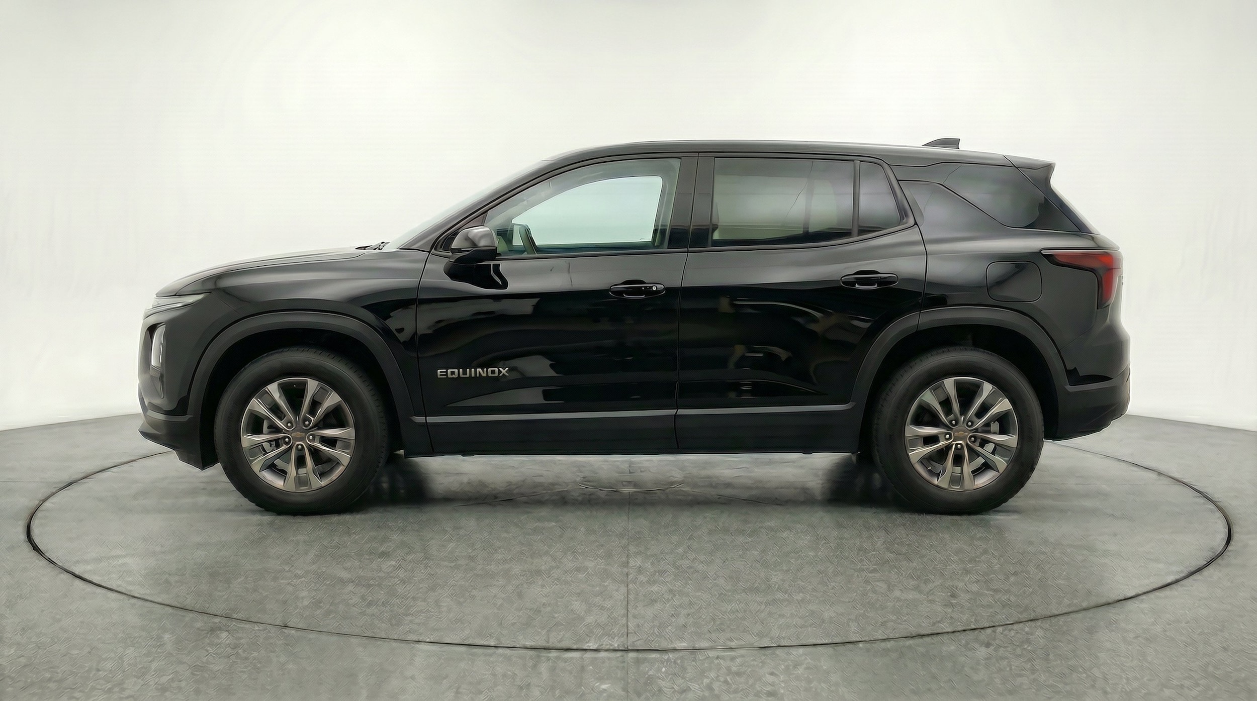 Thumbnail: 2025 Chevrolet Equinox - 5
