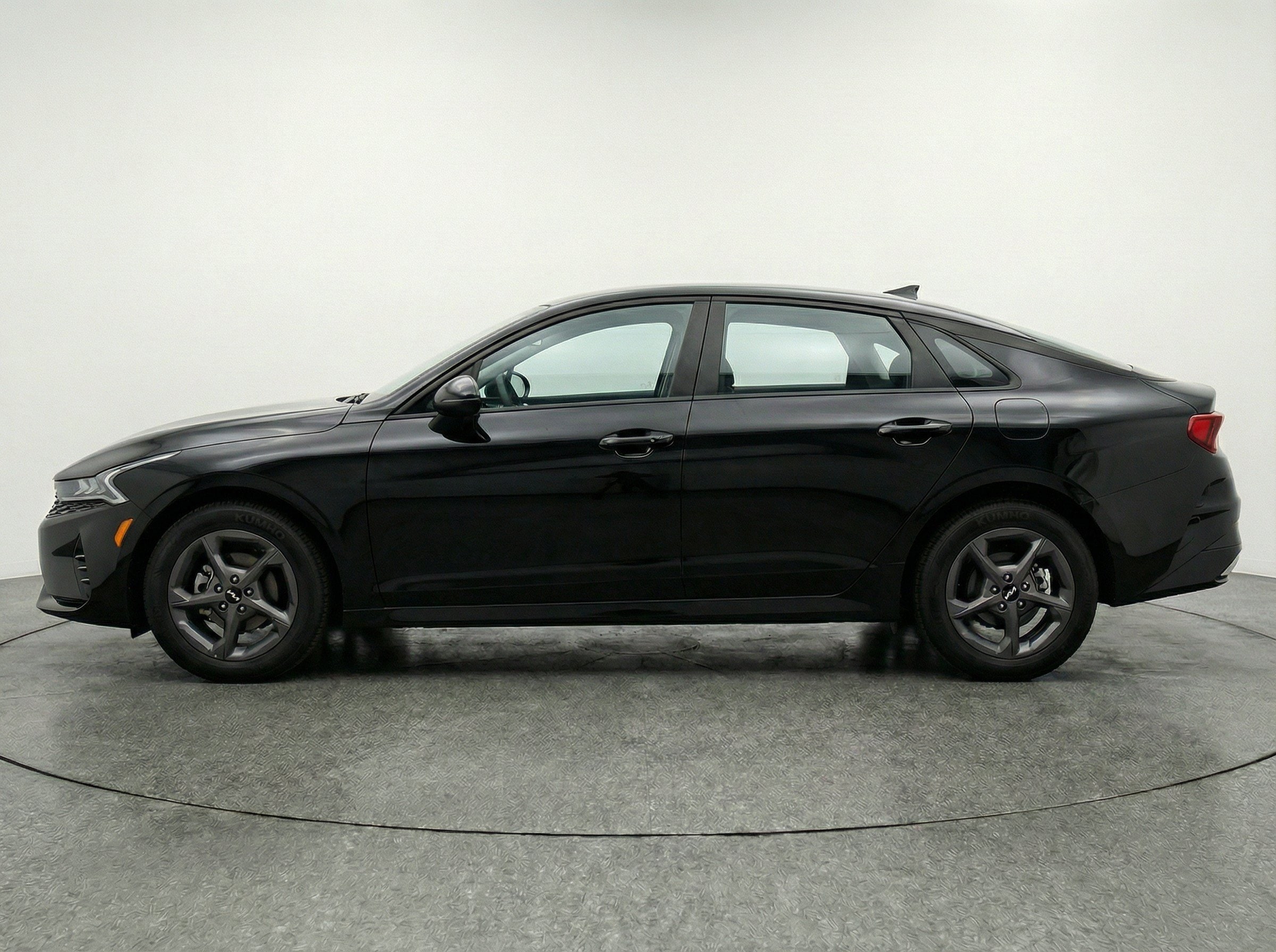 Thumbnail: 2025 Kia K4 - 5