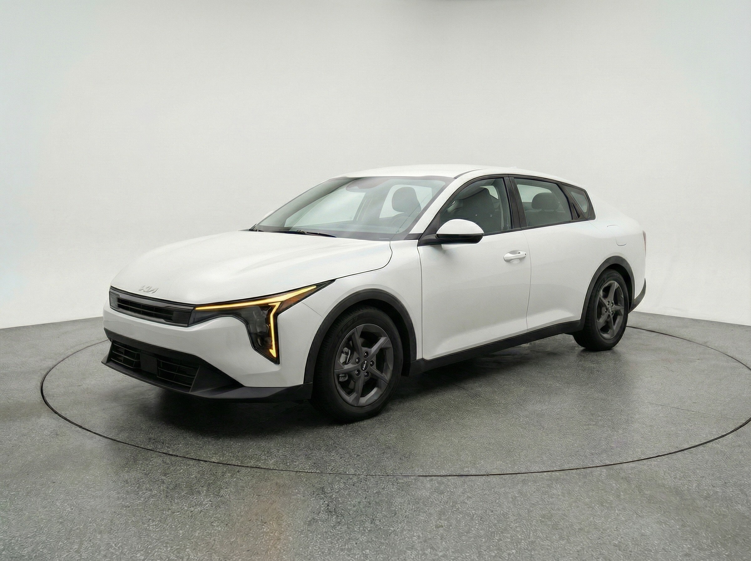 Thumbnail: 2025 Kia K4 - 3