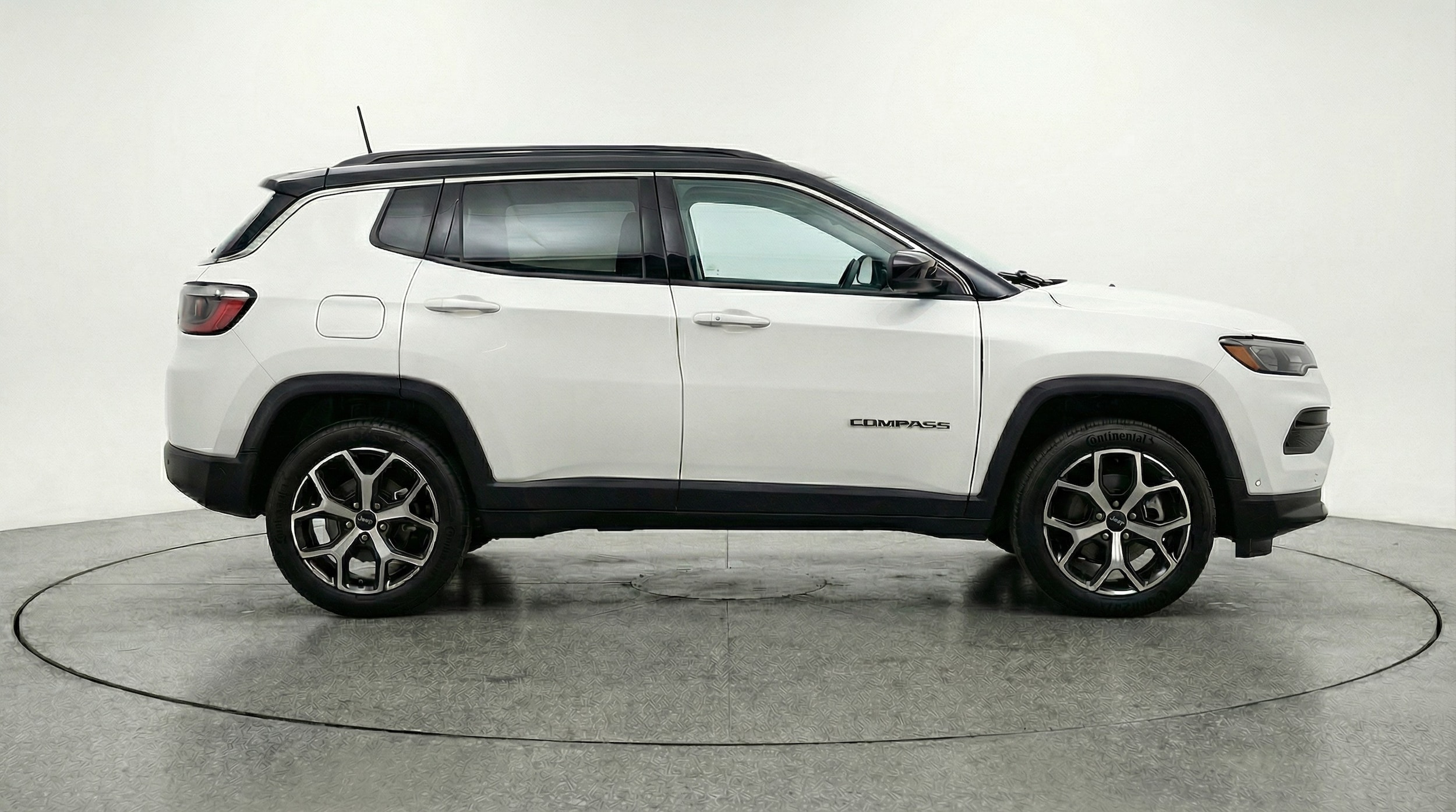 Thumbnail: 2025 Jeep Compass - 8