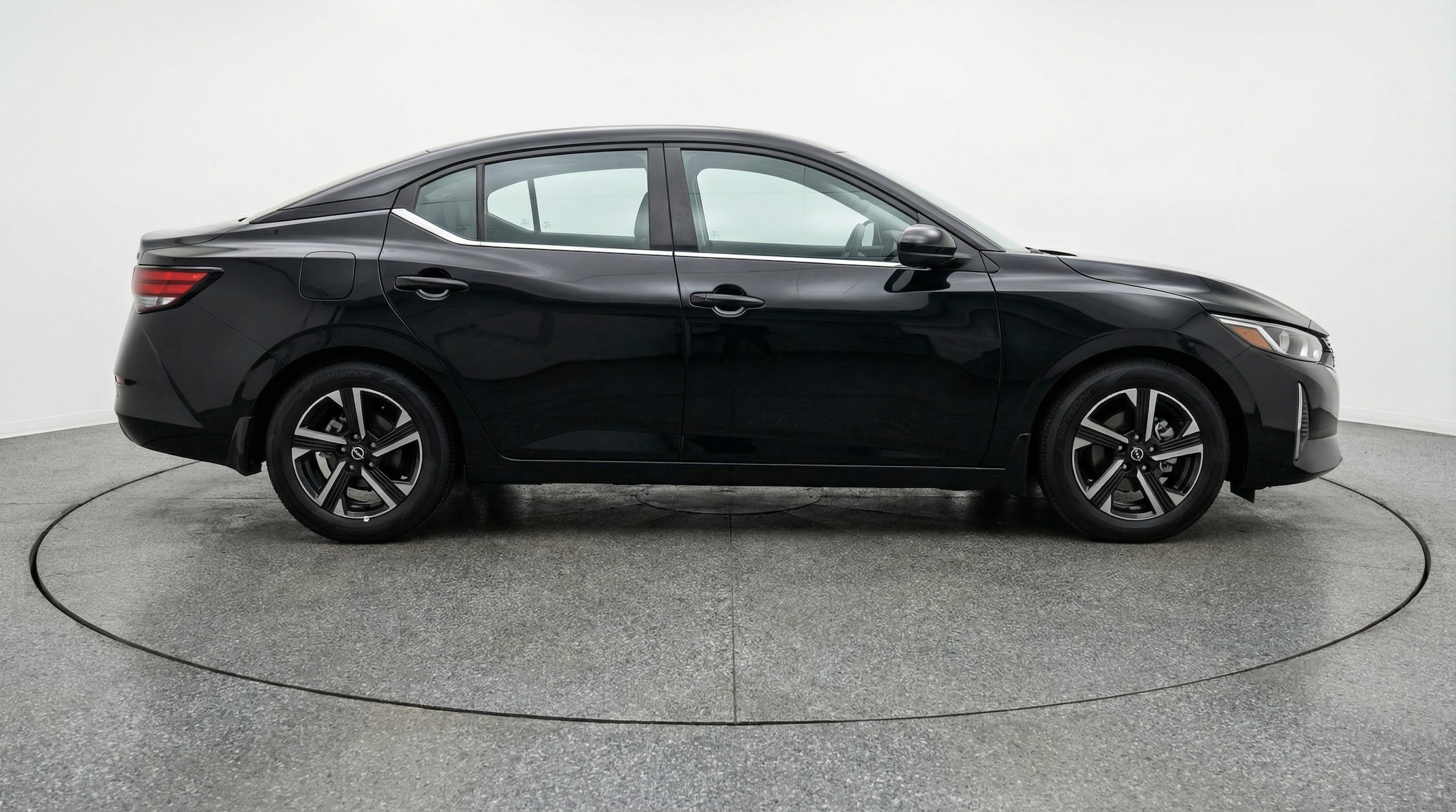 Thumbnail: 2025 Nissan Sentra - 8