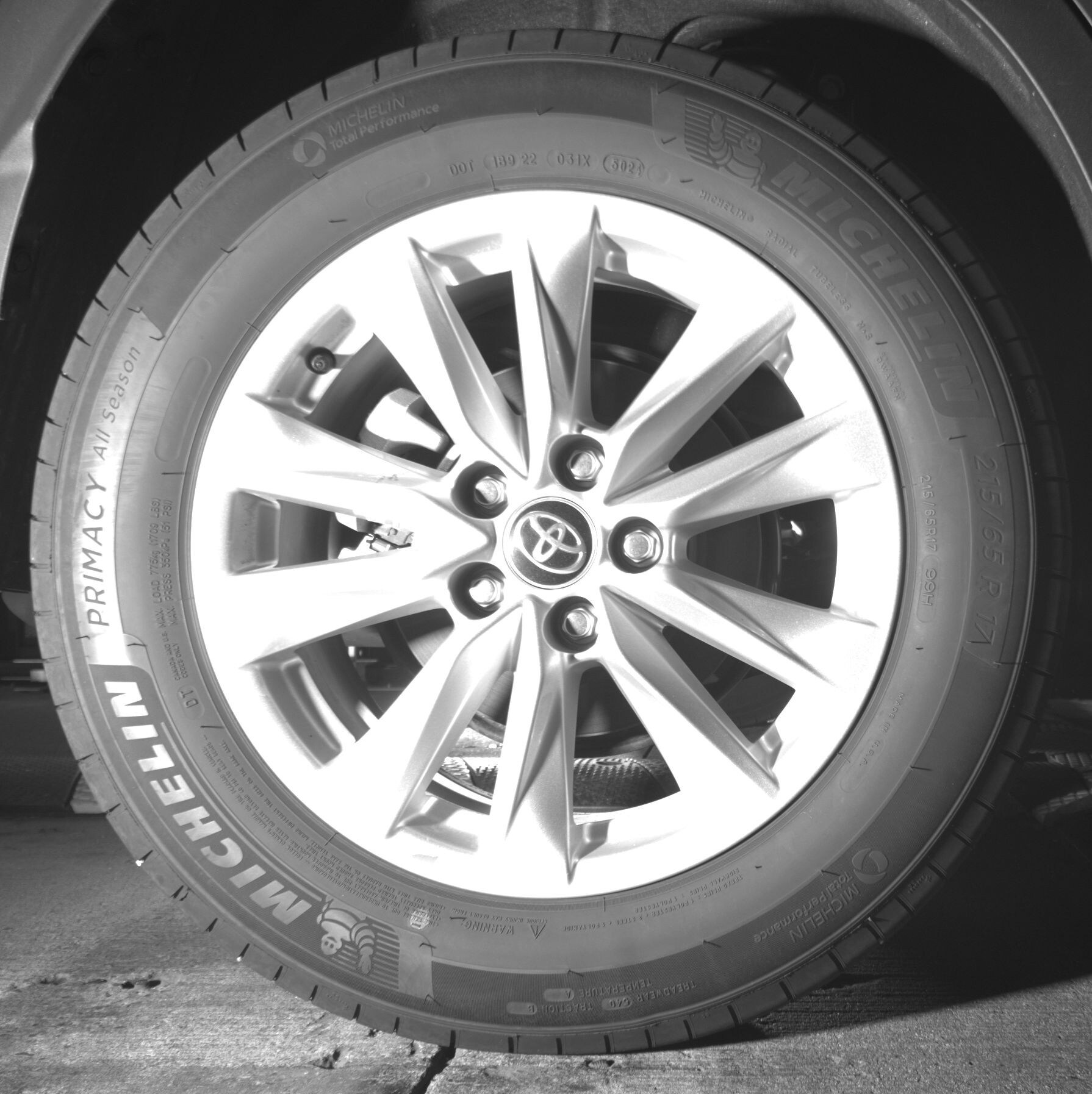 Thumbnail: 2025 Toyota Corolla Cross - 12