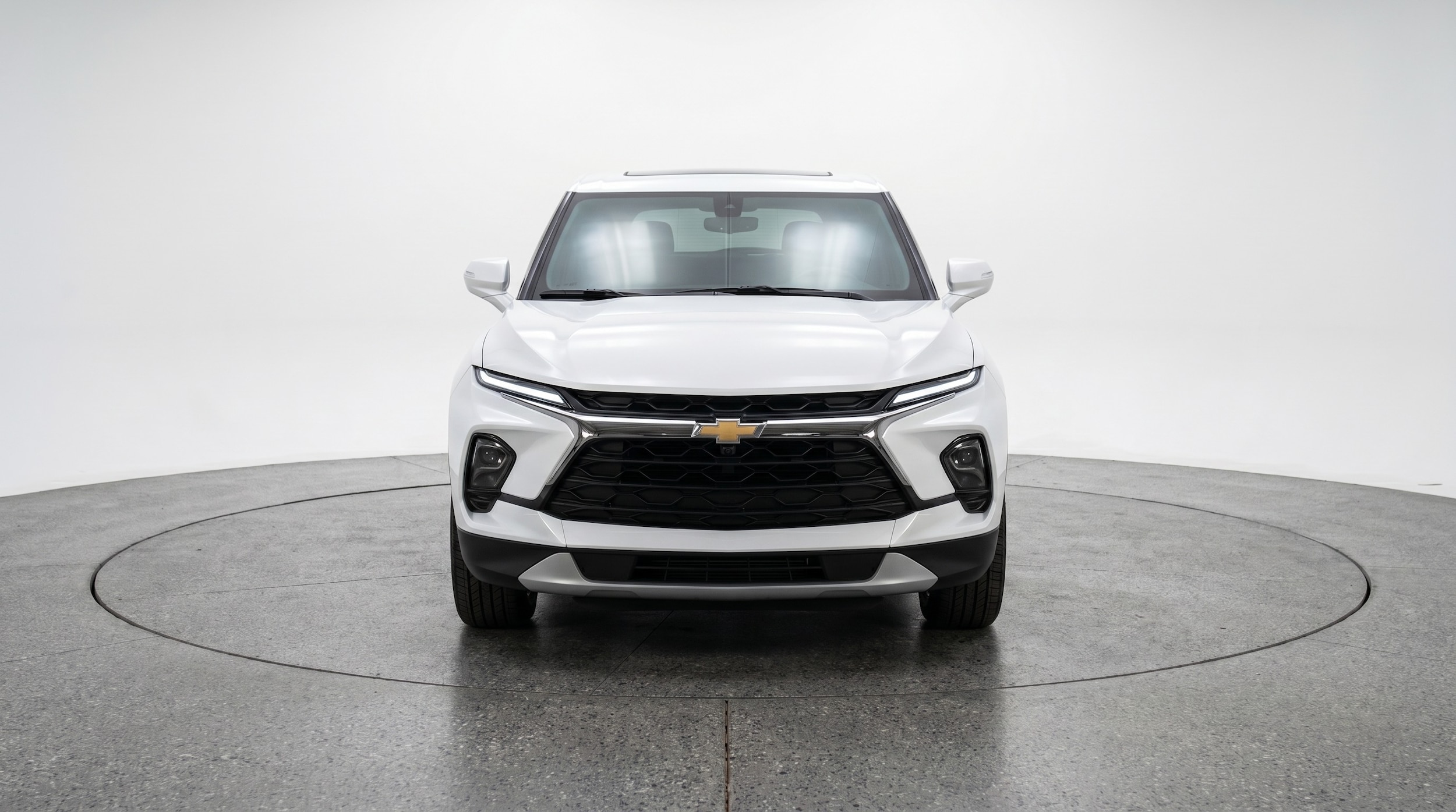Thumbnail: 2025 Chevrolet Blazer - 2