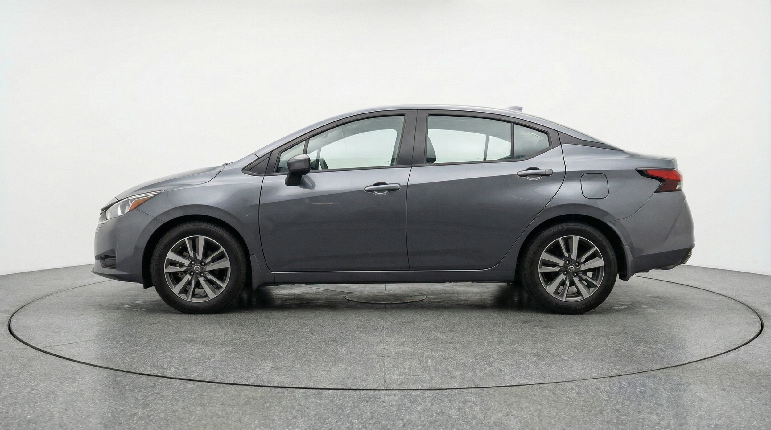 Thumbnail: 2025 Nissan Versa - 4