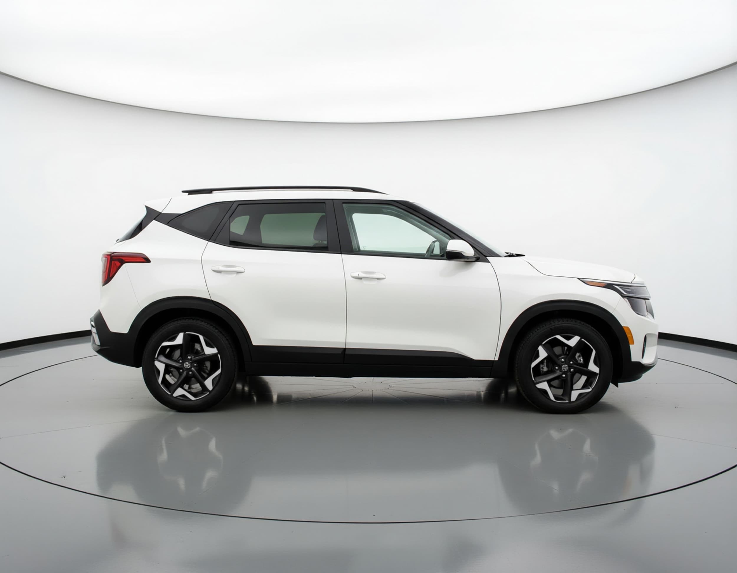 Thumbnail: 2025 Kia Seltos - 8