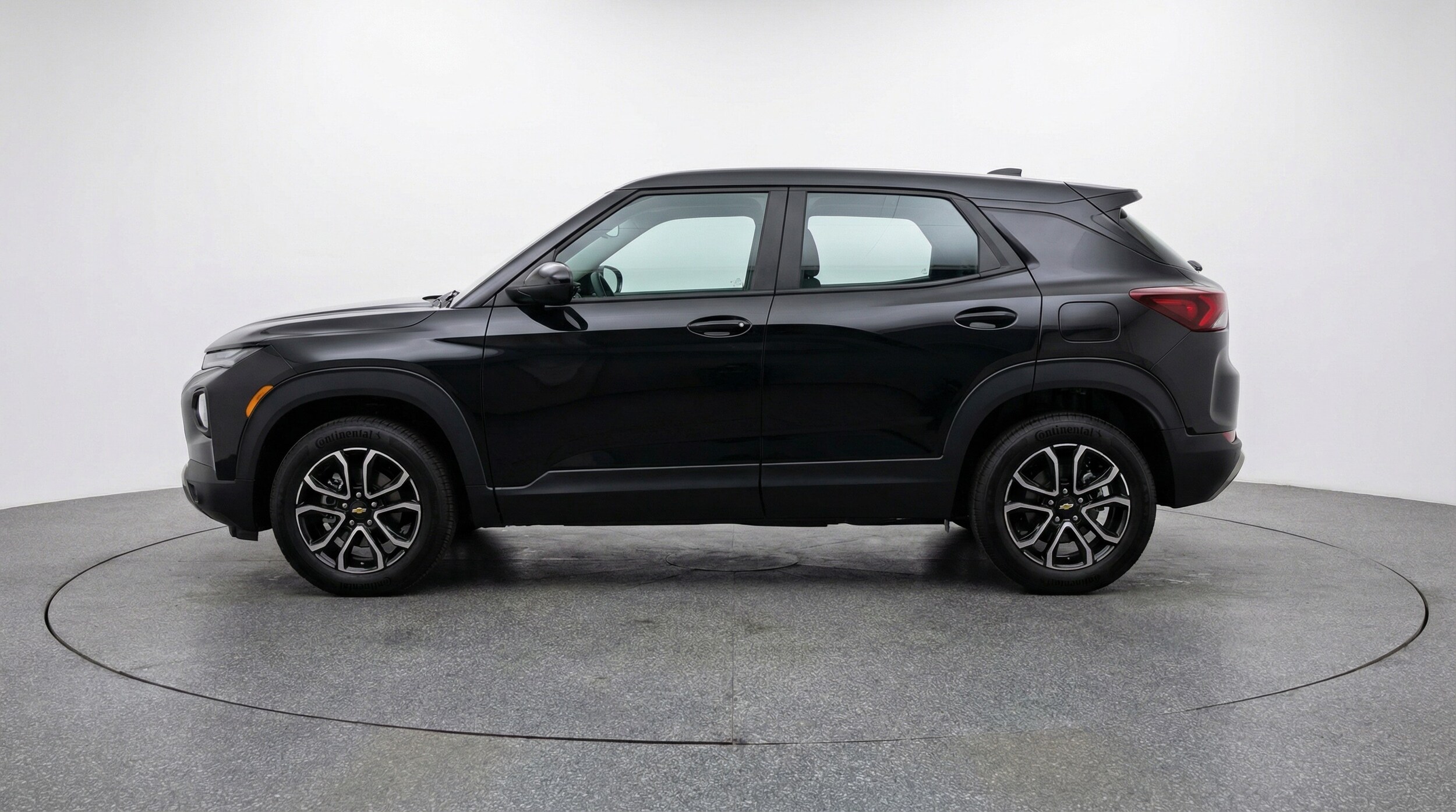 Thumbnail: 2025 Chevrolet TrailBlazer - 4