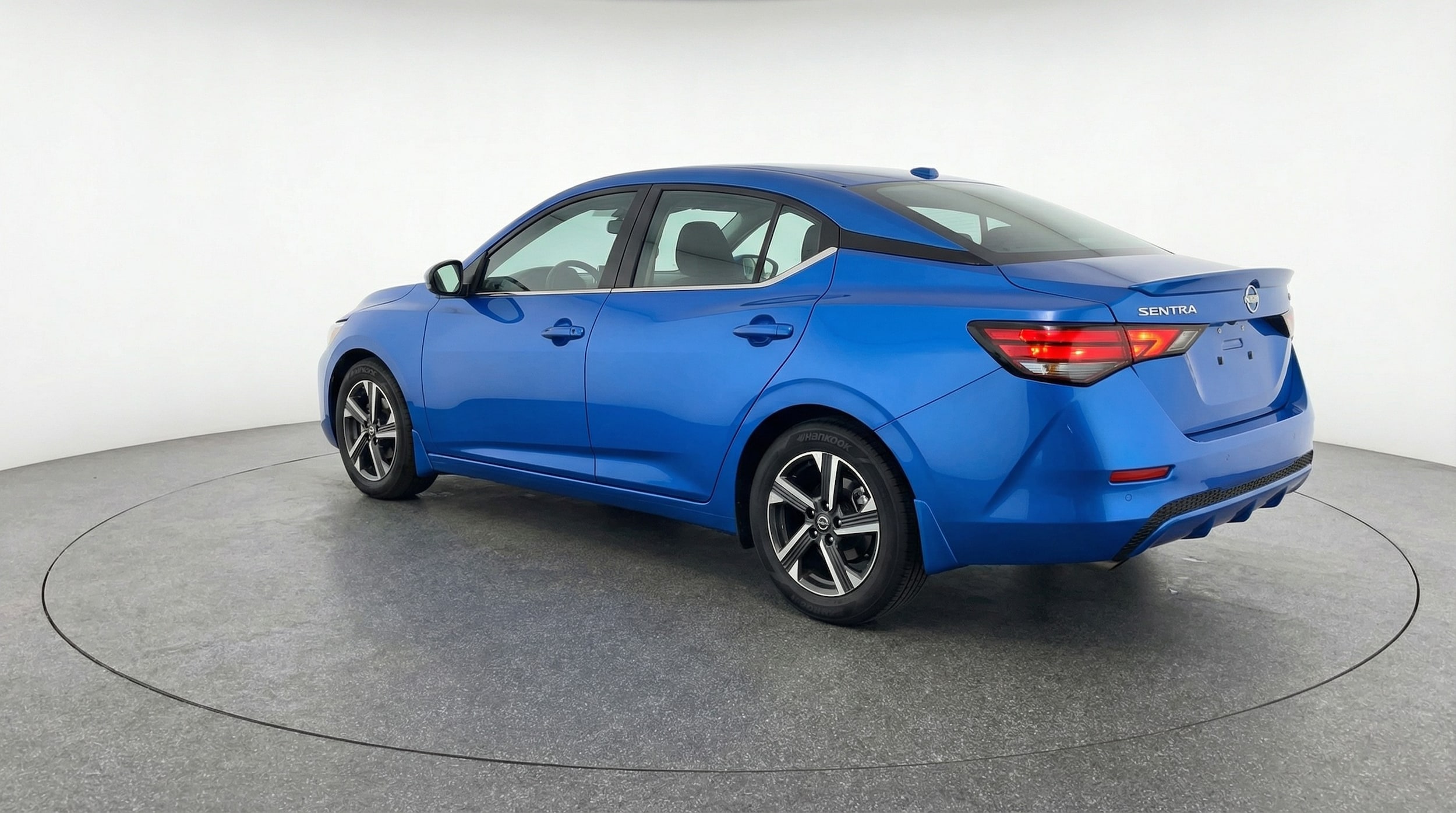 Thumbnail: 2025 Nissan Sentra - 5