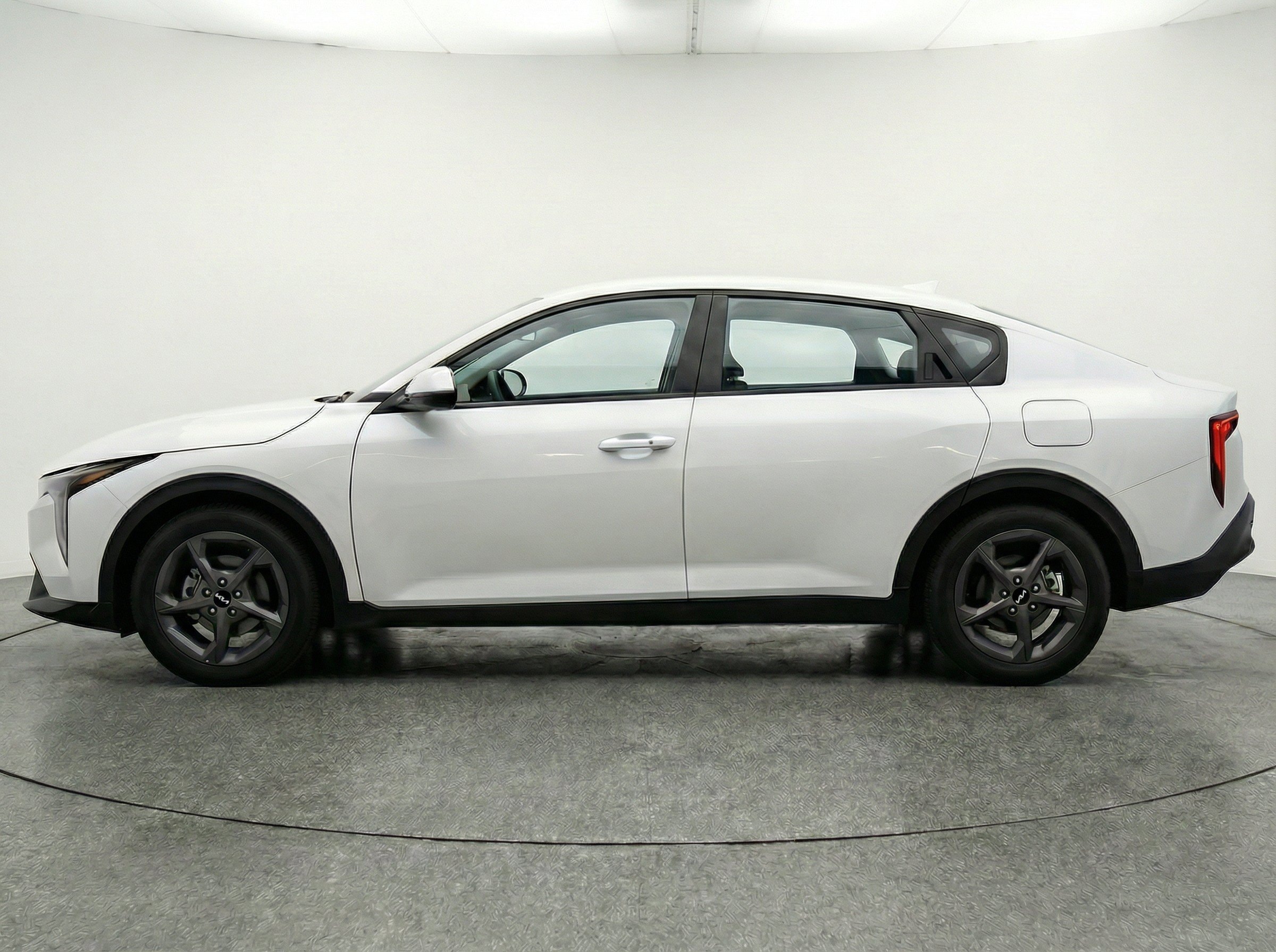 Thumbnail: 2025 Kia K4 - 5