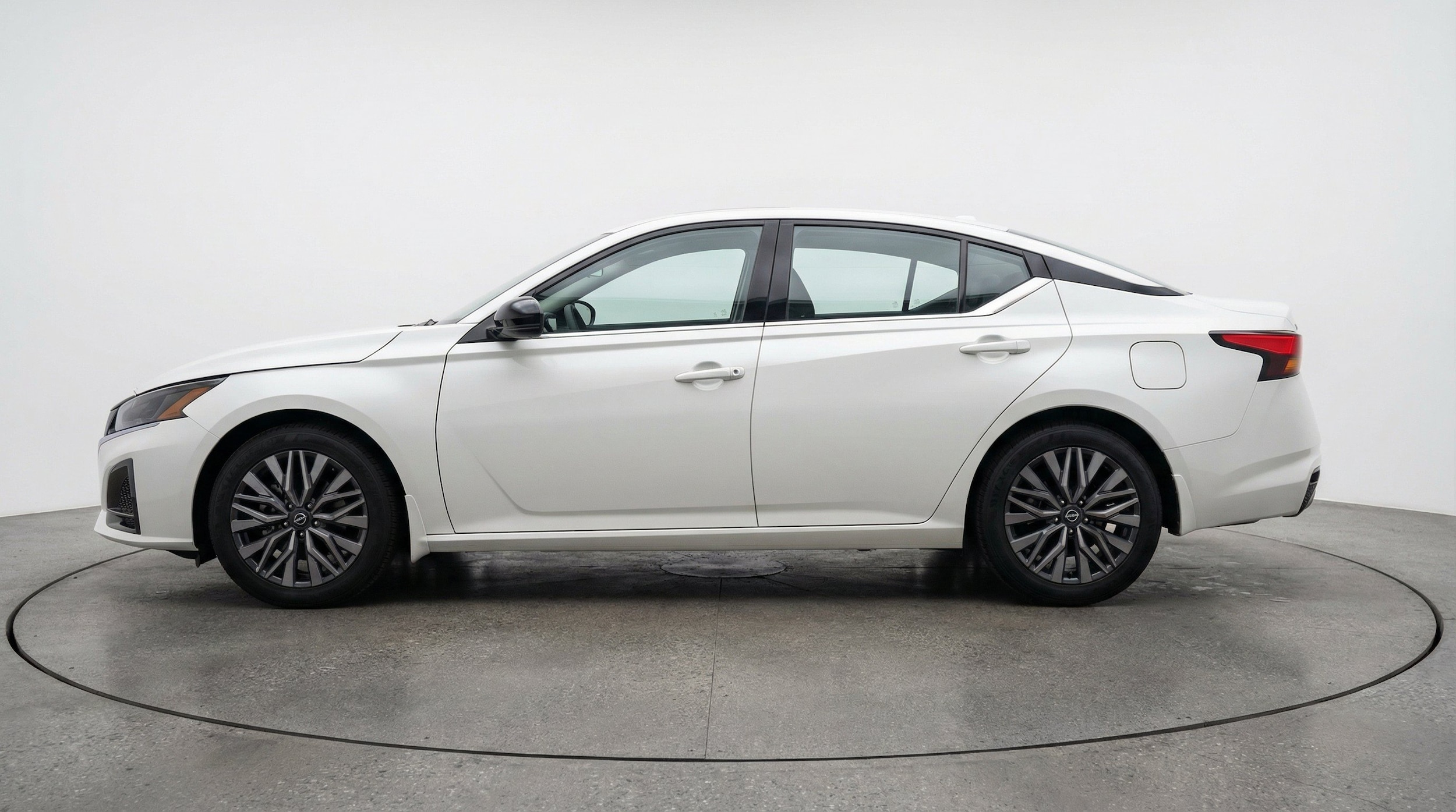 Thumbnail: 2026 Nissan Altima - 5
