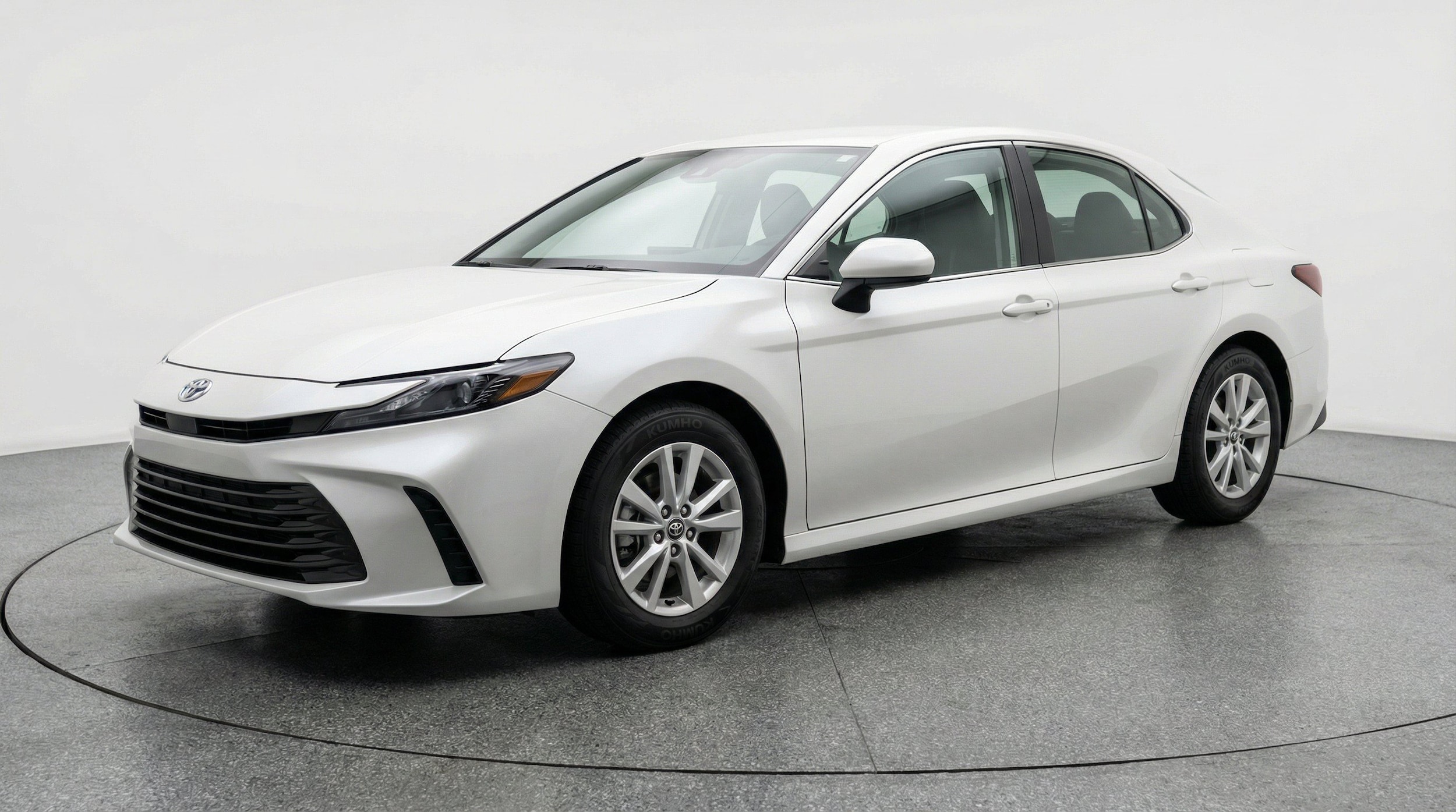 Thumbnail: 2025 Toyota Camry - 3