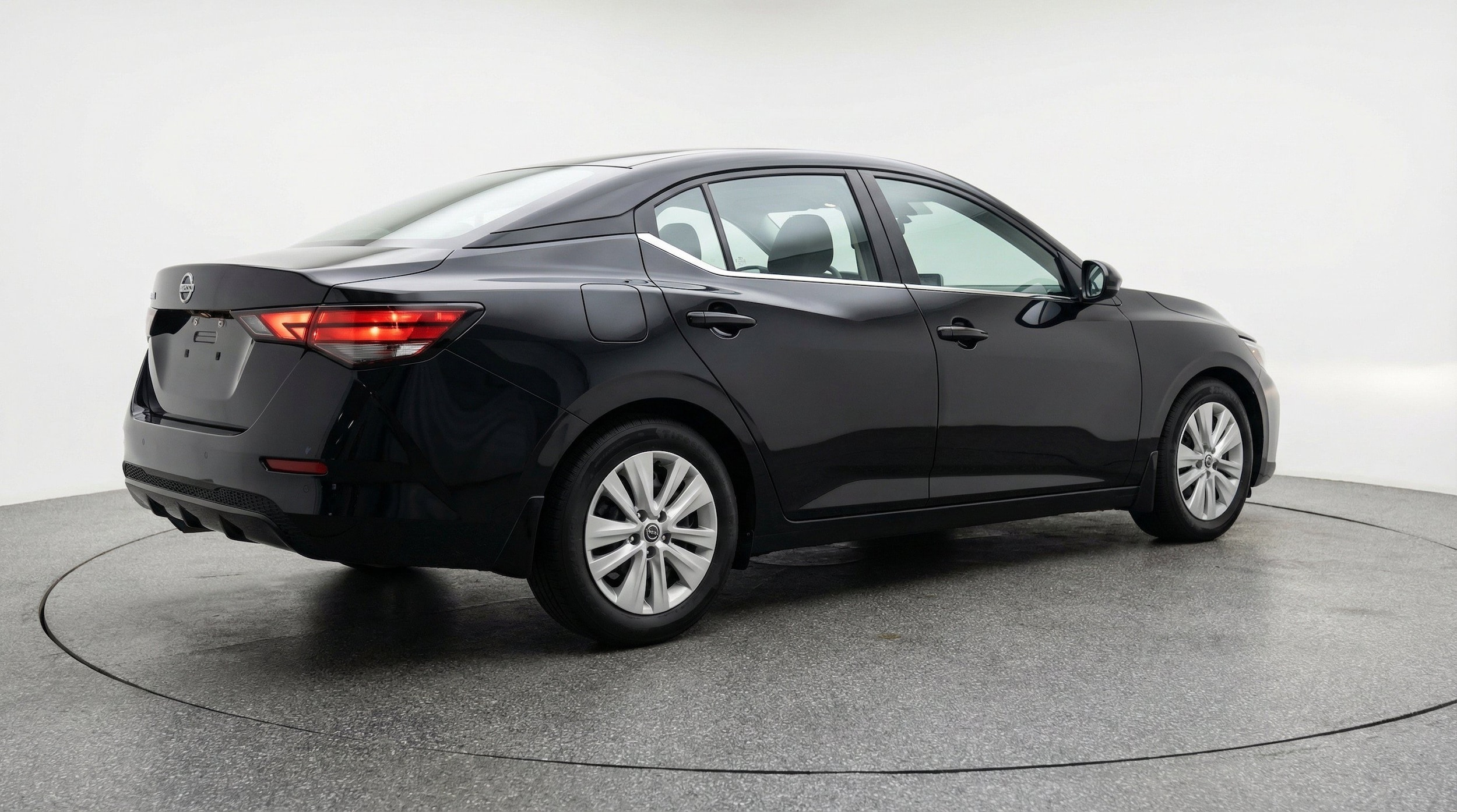 Thumbnail: 2025 Nissan Sentra - 9