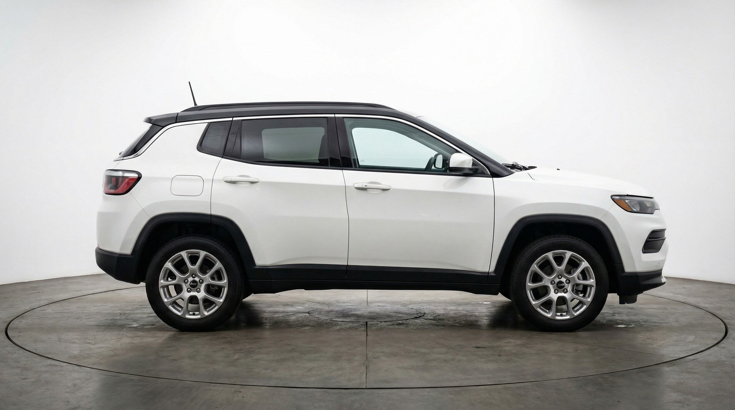 Thumbnail: 2025 Jeep Compass - 8