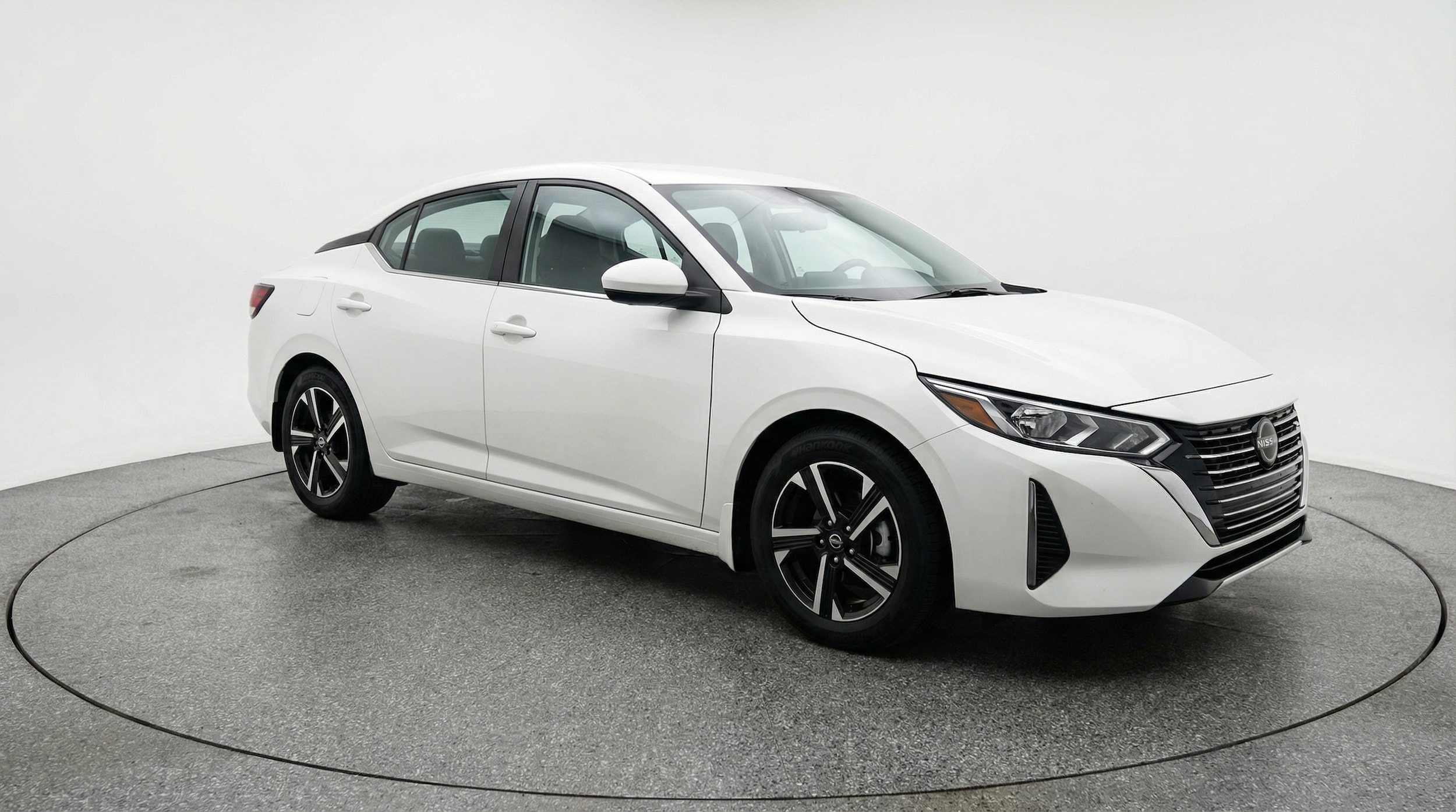 Thumbnail: 2025 Nissan Sentra - 1