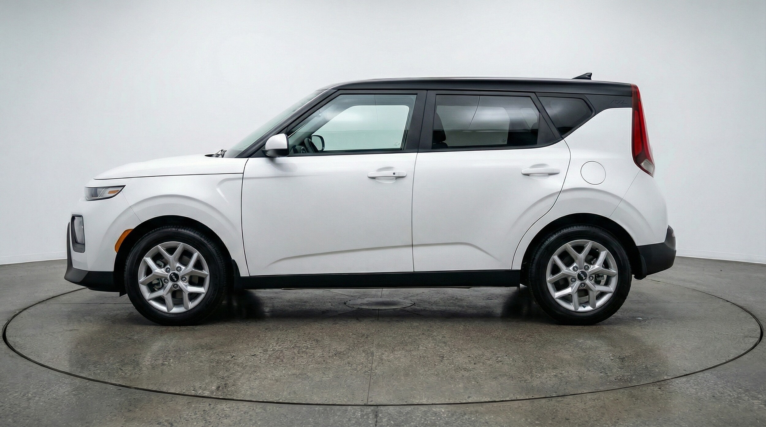 Thumbnail: 2025 Kia Soul - 4