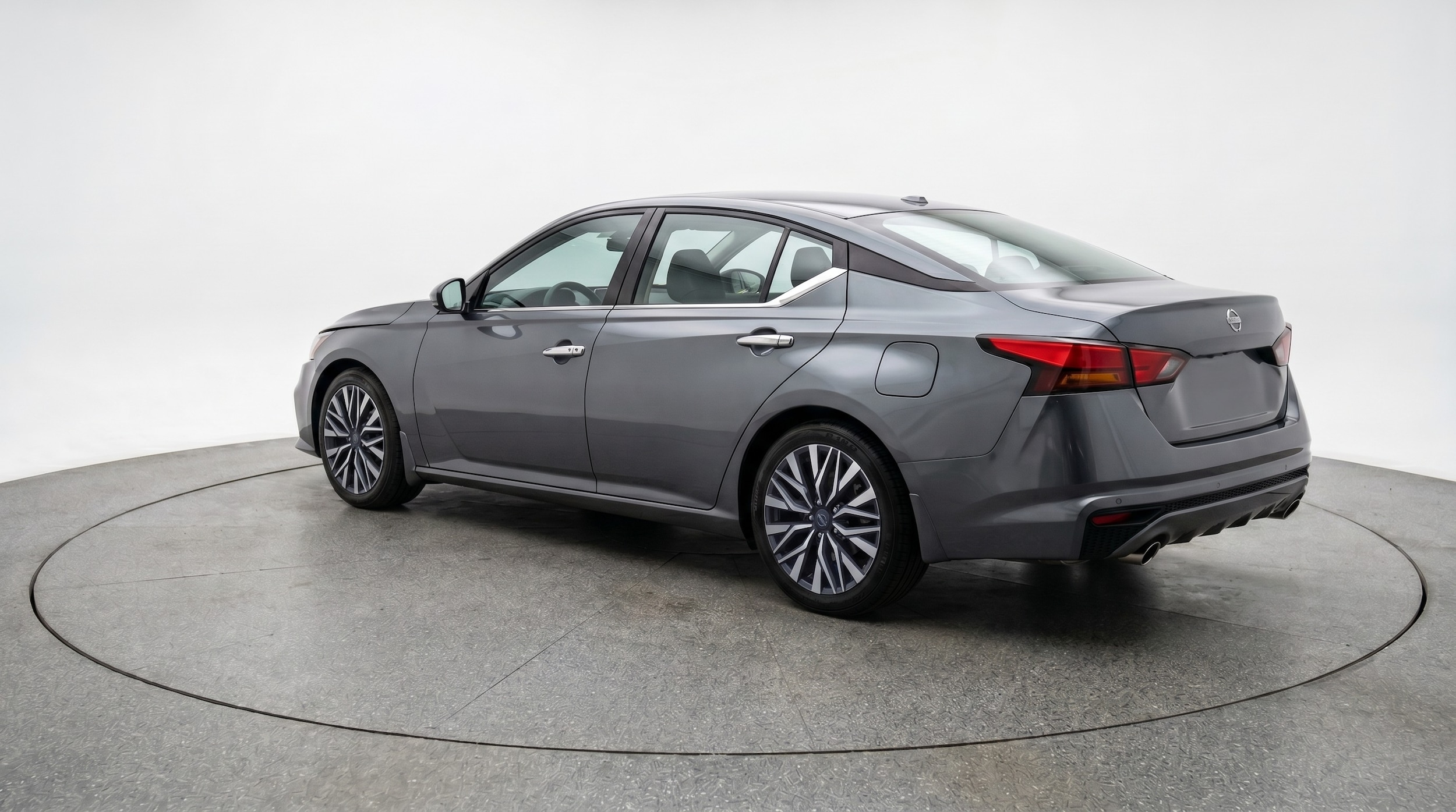 Thumbnail: 2025 Nissan Altima - 5