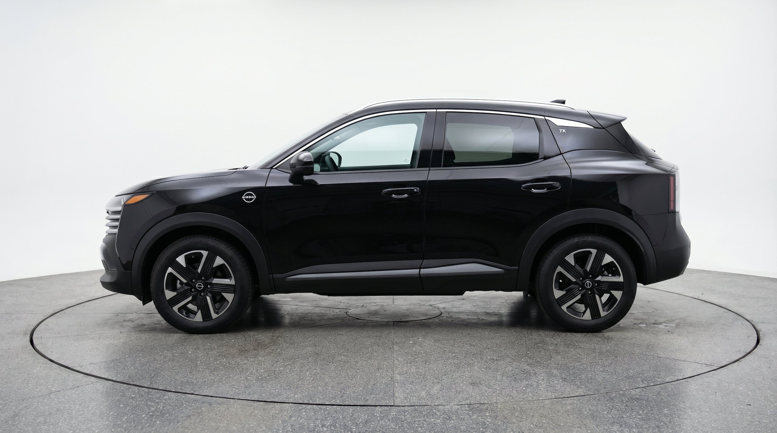 Thumbnail: 2026 Nissan Kicks - 5