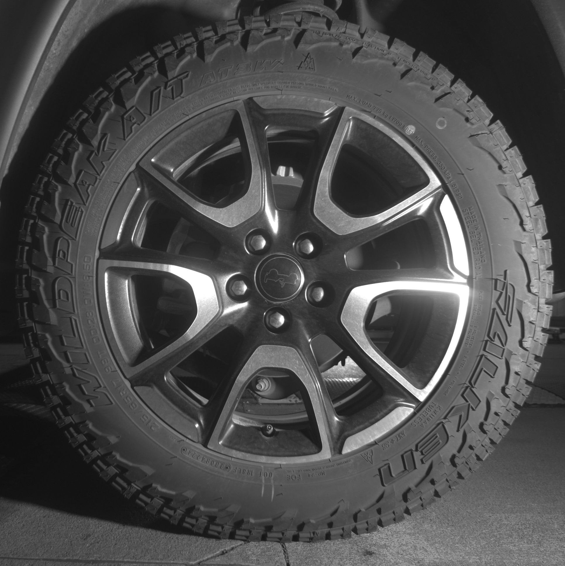 Thumbnail: 2025 Jeep Compass - 14