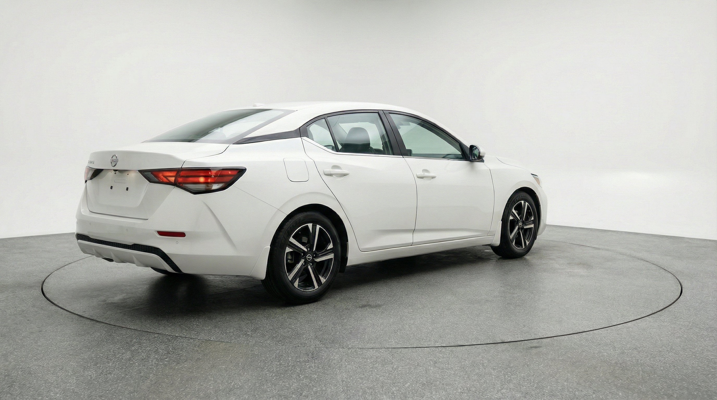 Thumbnail: 2025 Nissan Sentra - 9